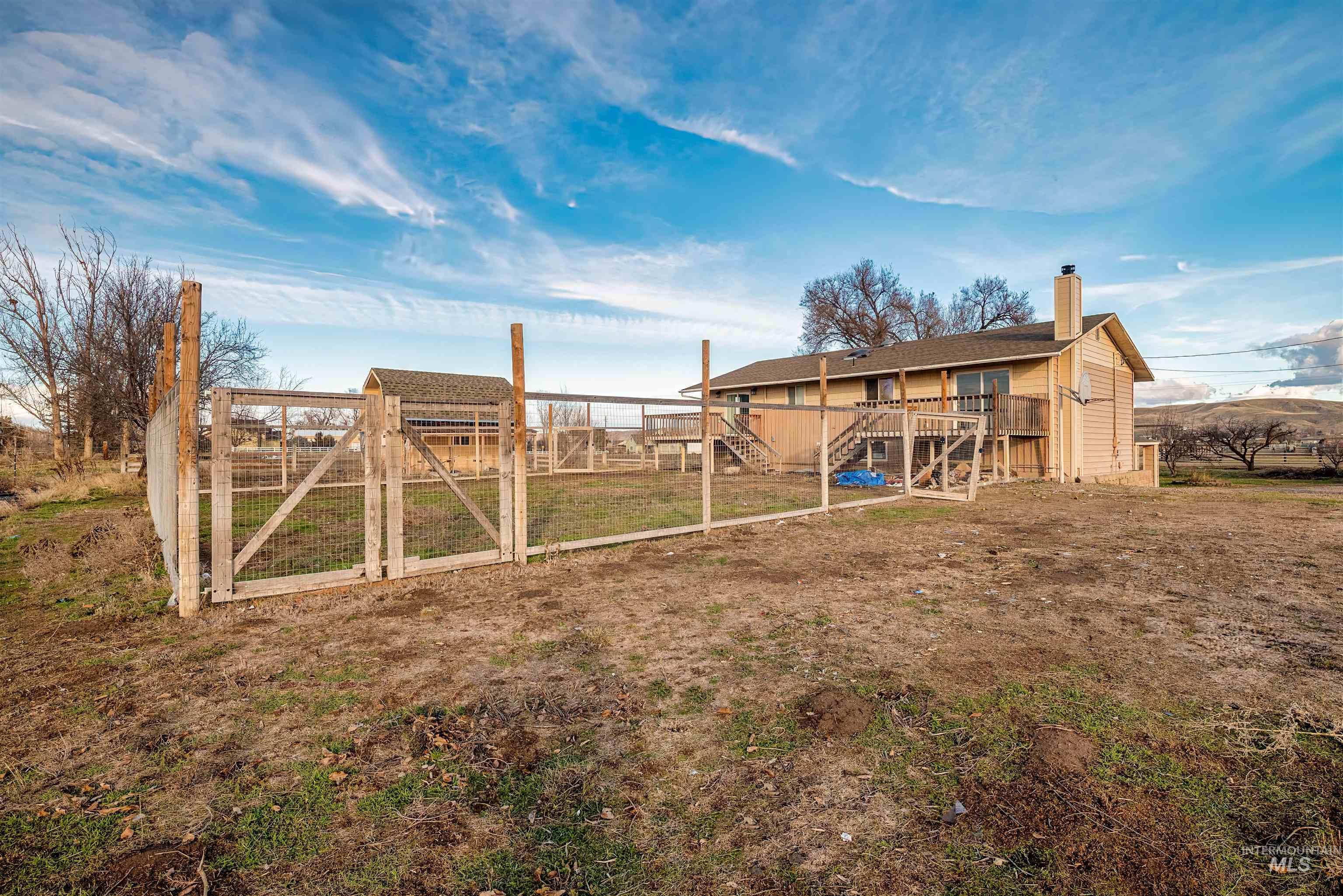 10947 Iowa Ave, Payette, Idaho 83661, 5 Bedrooms, 3 Bathrooms, Residential For Sale, Price $520,000,MLS 98961022