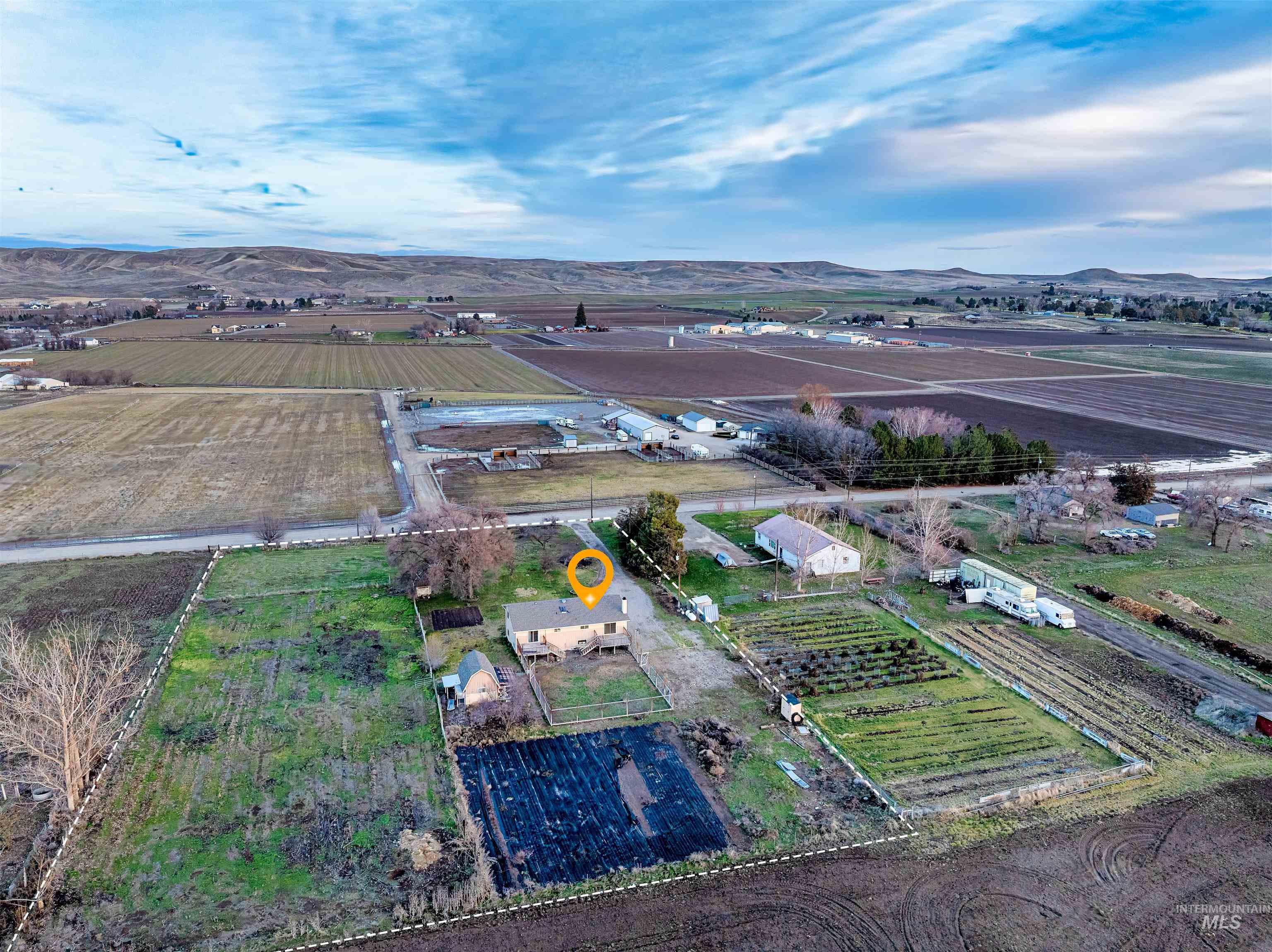 10947 Iowa Ave, Payette, Idaho 83661, 5 Bedrooms, 3 Bathrooms, Residential For Sale, Price $520,000,MLS 98961022