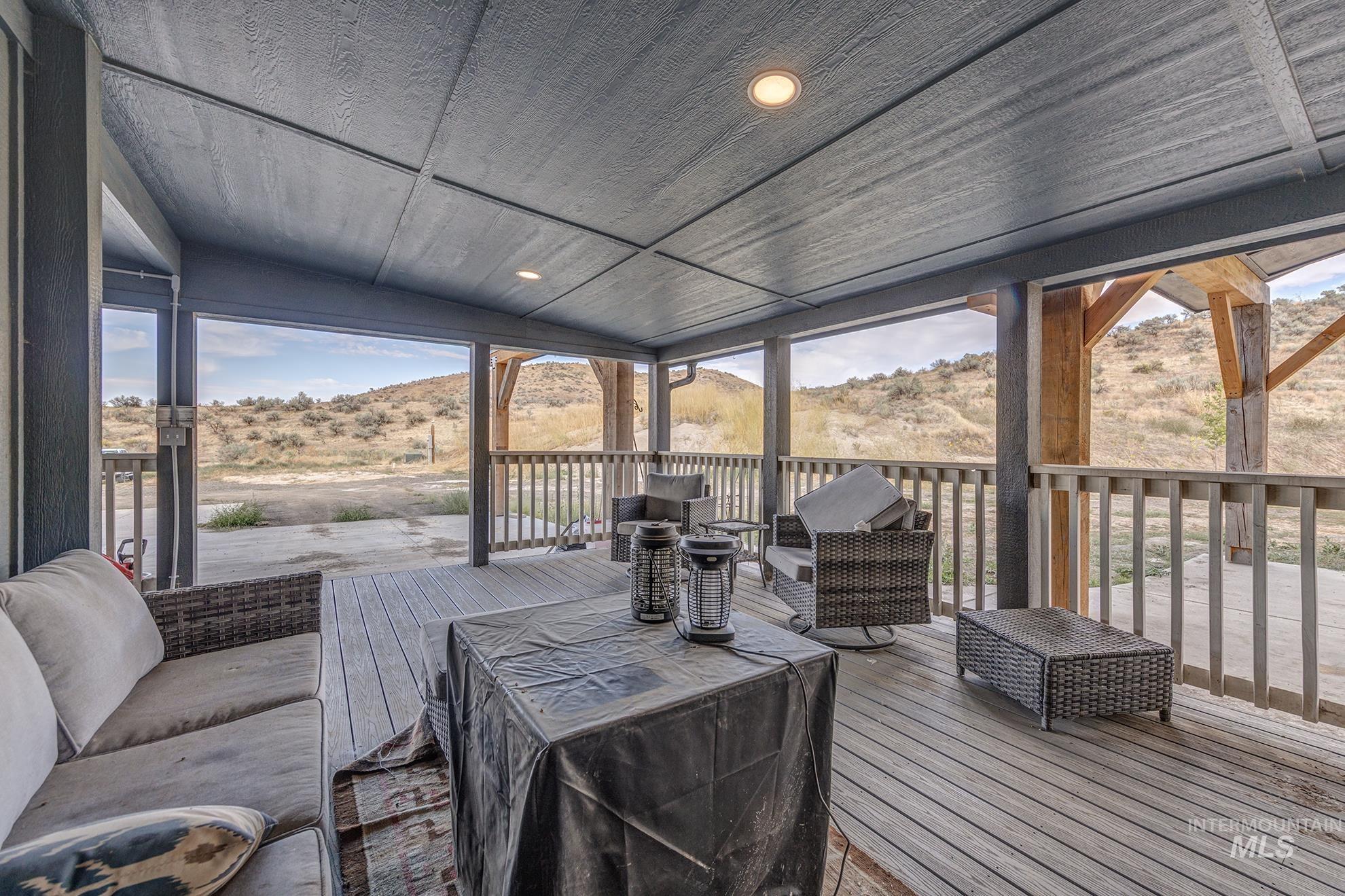 1587 Gentry Ln, Weiser, Idaho 83672, 3 Bedrooms, 2 Bathrooms, Residential For Sale, Price $684,900, 98961045