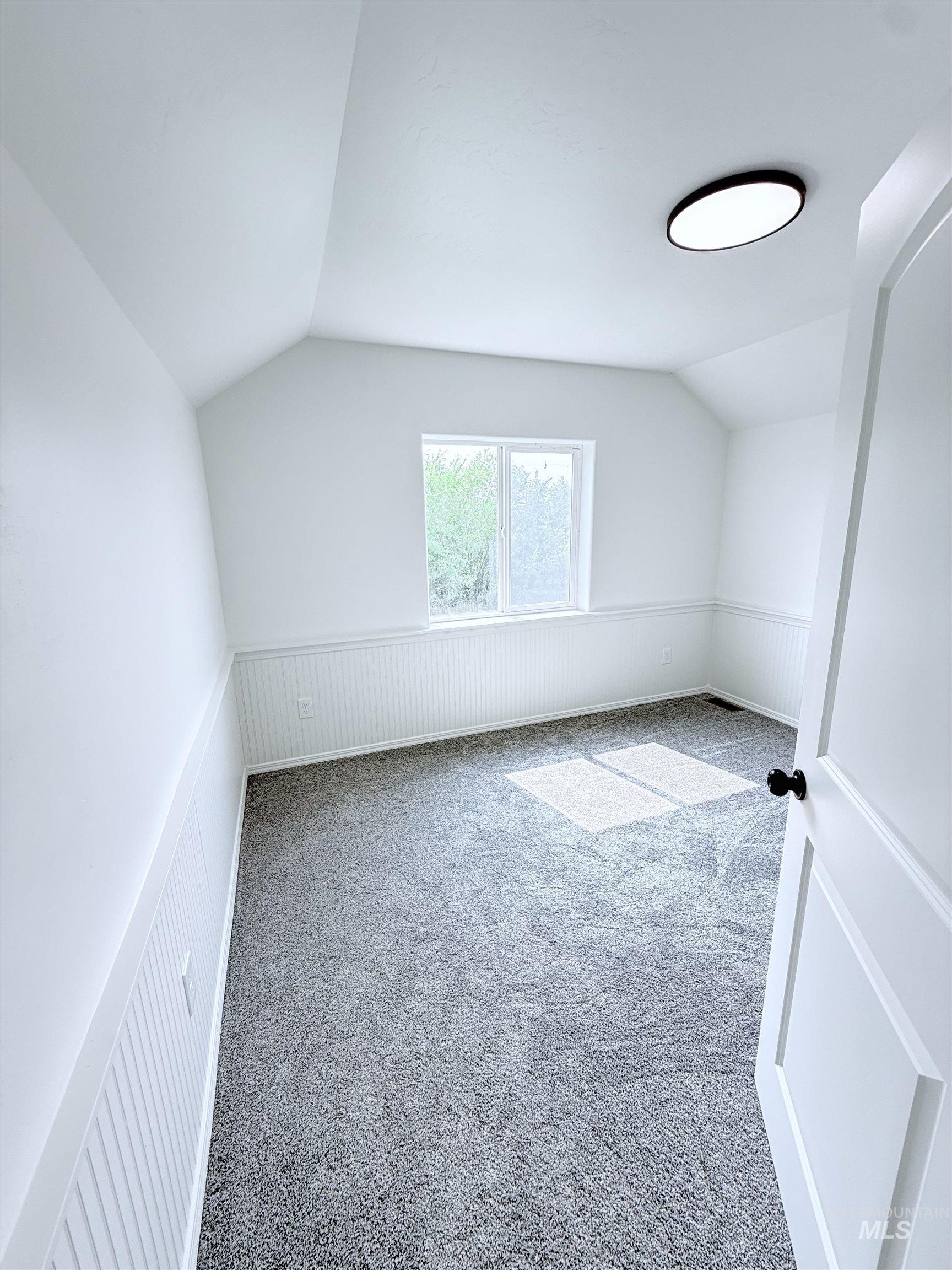 1021 12th Street, Rupert, Idaho 83350, 3 Bedrooms, 2.5 Bathrooms, Residential For Sale, Price $375,900,MLS 98961102