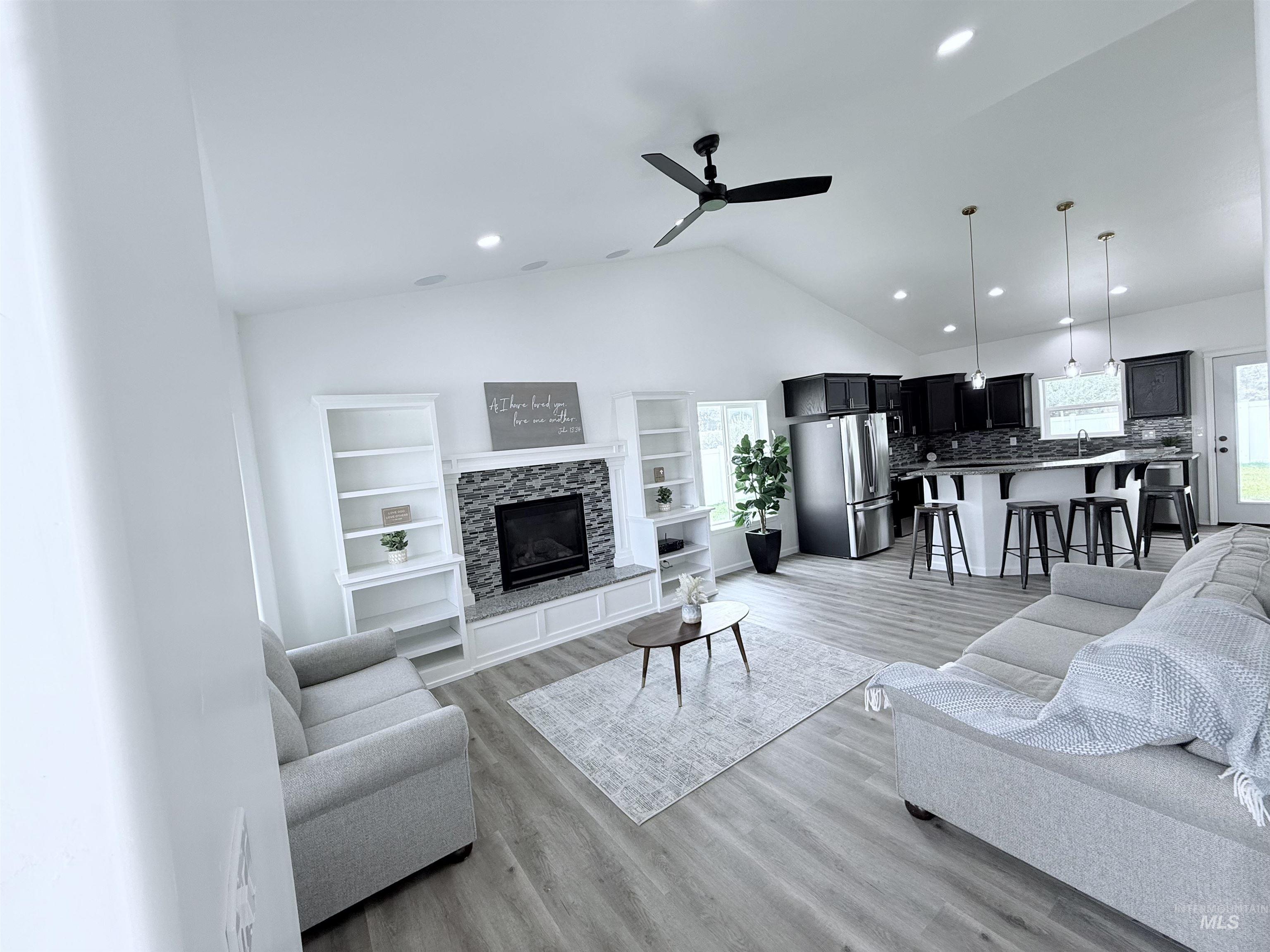 1021 12th Street, Rupert, Idaho 83350, 3 Bedrooms, 2.5 Bathrooms, Residential For Sale, Price $375,900,MLS 98961102