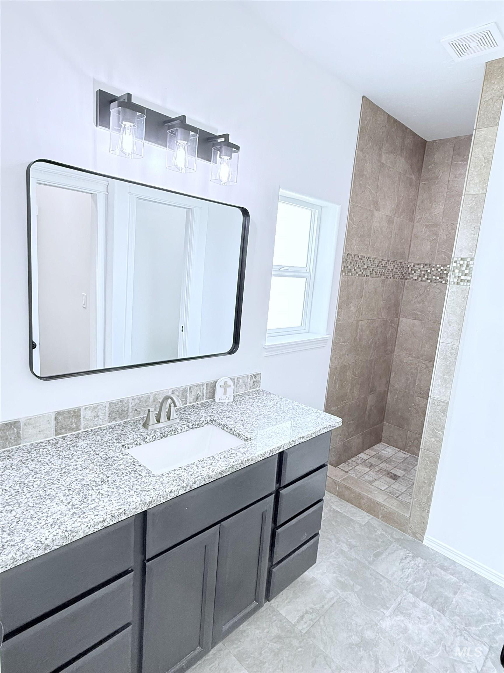 1021 12th Street, Rupert, Idaho 83350, 3 Bedrooms, 2.5 Bathrooms, Residential For Sale, Price $375,900,MLS 98961102