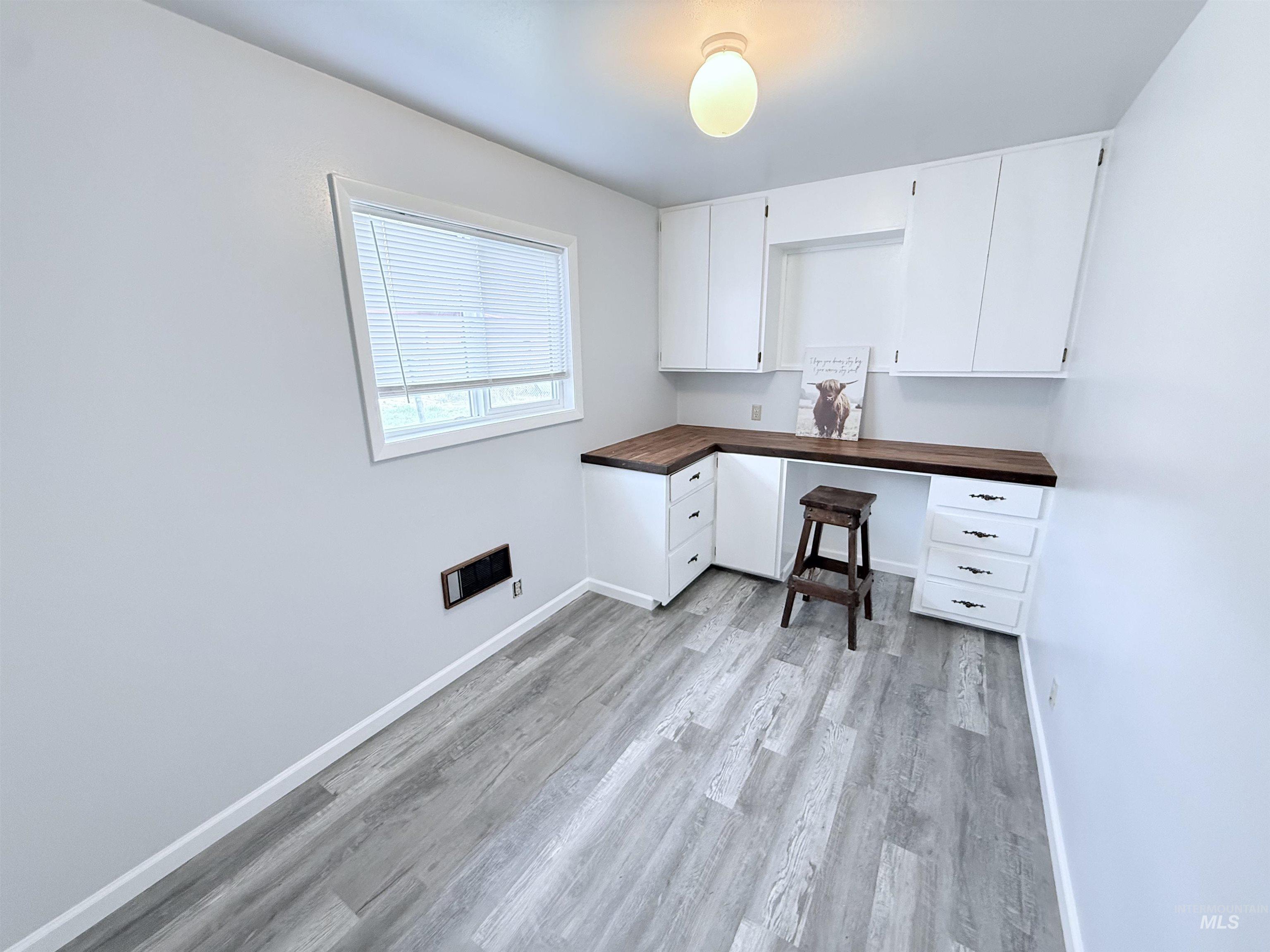 202 East Ave A, Wendell, Idaho 83355, 3 Bedrooms, 1.5 Bathrooms, Residential For Sale, Price $379,000,MLS 98961104