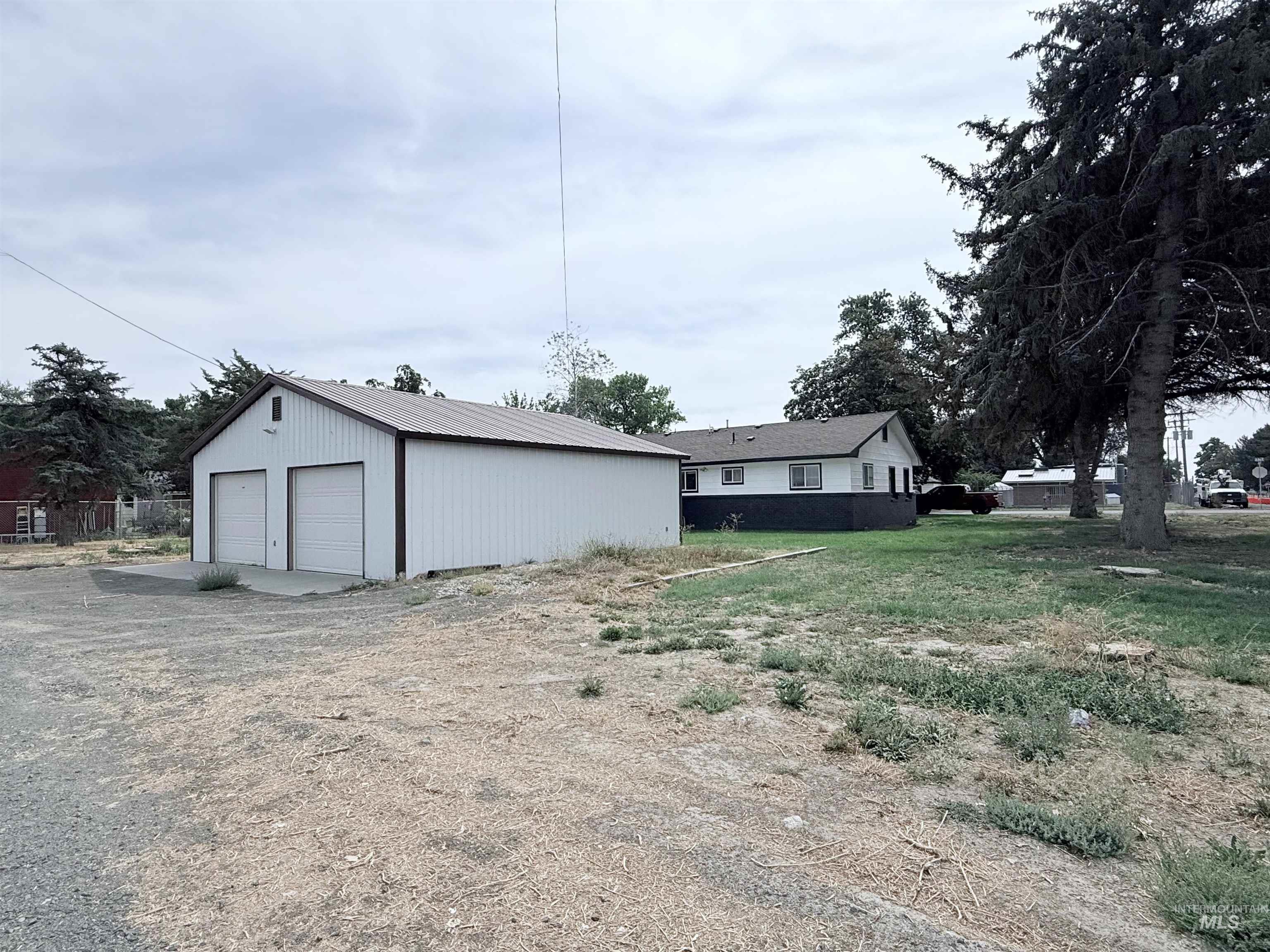 202 East Ave A, Wendell, Idaho 83355, 3 Bedrooms, 1.5 Bathrooms, Residential For Sale, Price $379,000,MLS 98961104
