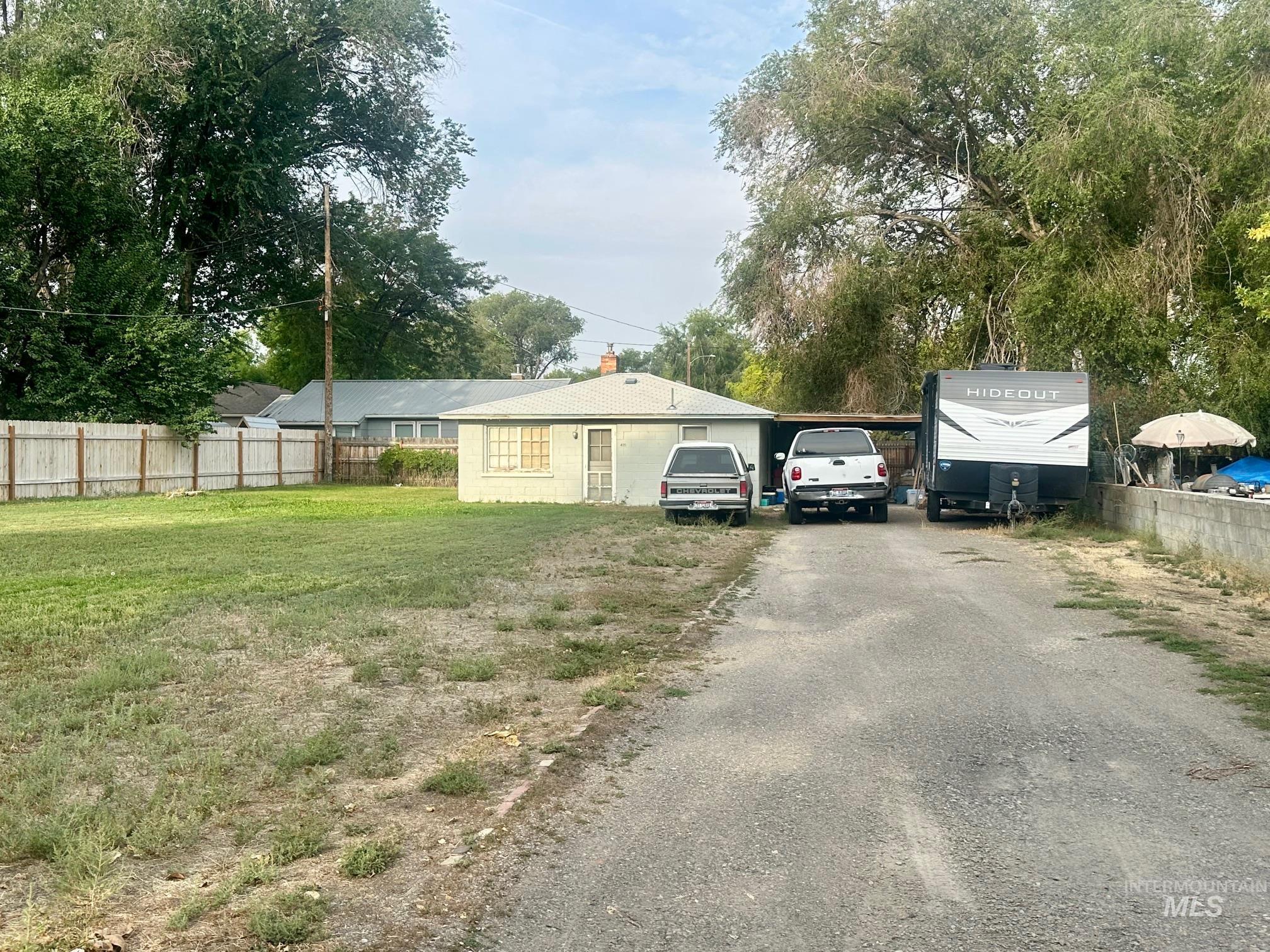 421 Elm St. N., Twin Falls, Idaho 83301, 2 Bedrooms, 1 Bathroom, Residential For Sale, Price $185,000,MLS 98961118