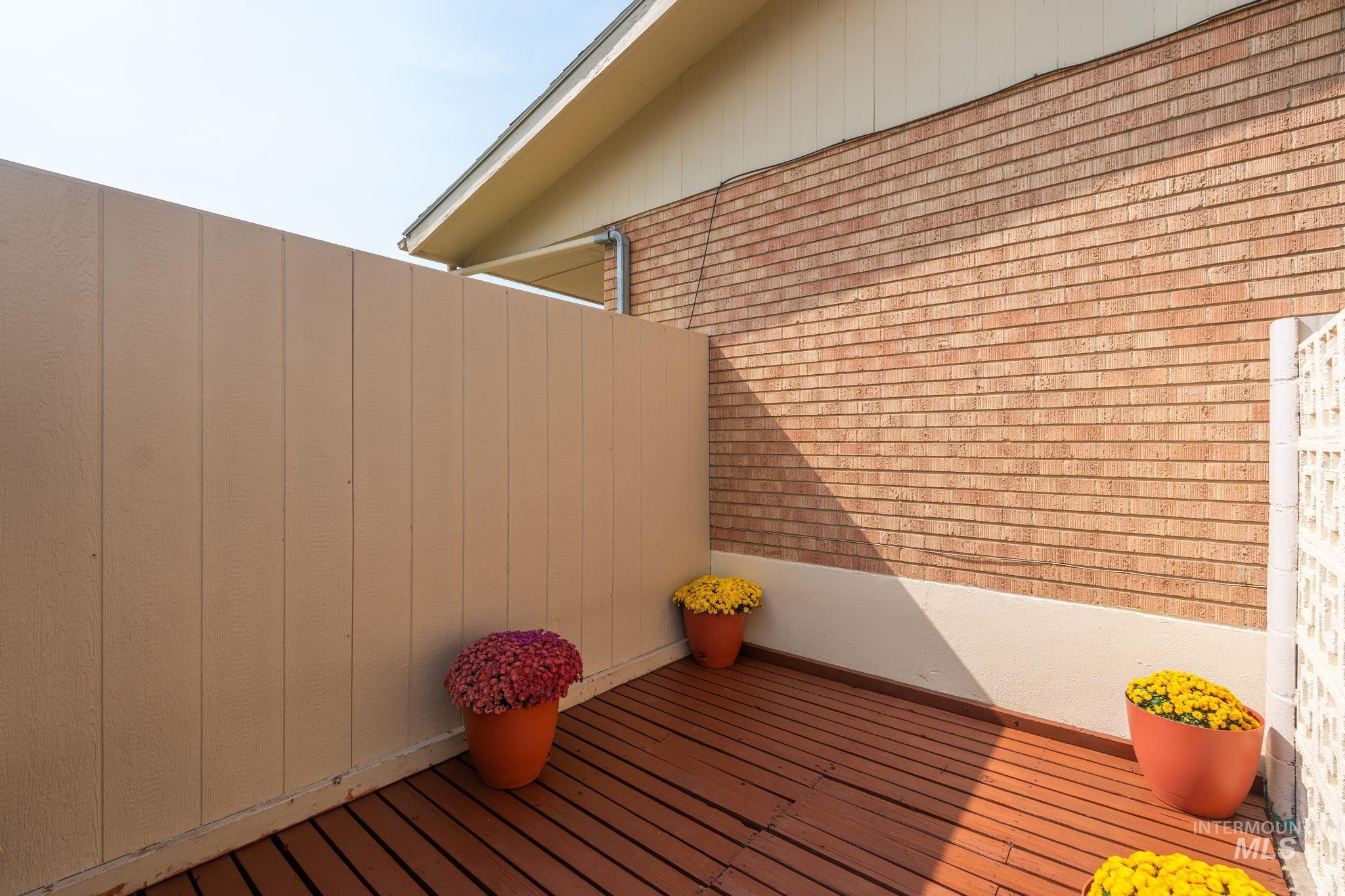 816 Park Lane, Pocatello, Idaho 83201, 5 Bedrooms, 2 Bathrooms, Residential For Sale, Price $349,900,MLS 98961147