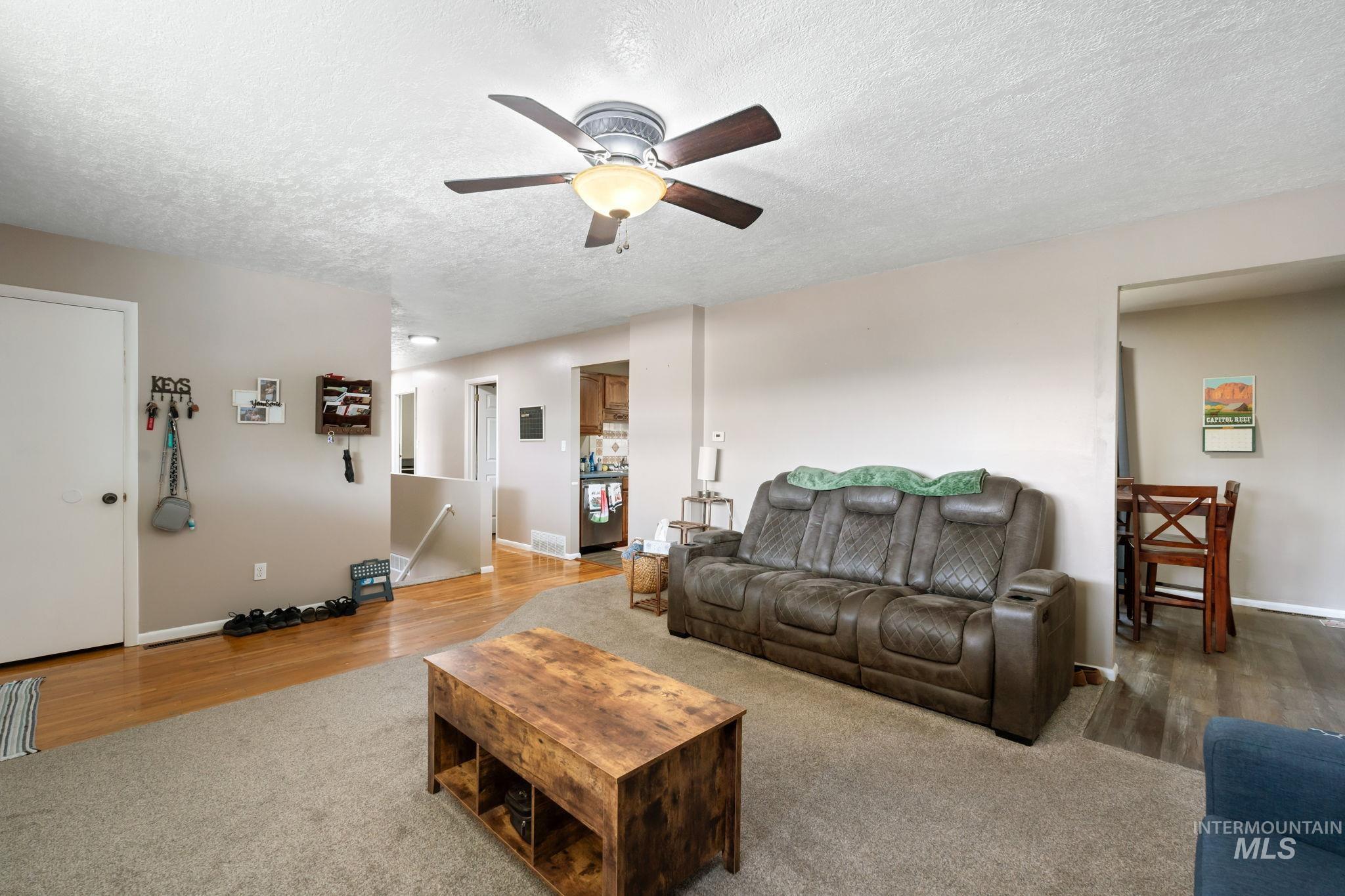 816 Park Lane, Pocatello, Idaho 83201, 5 Bedrooms, 2 Bathrooms, Residential For Sale, Price $349,900,MLS 98961147