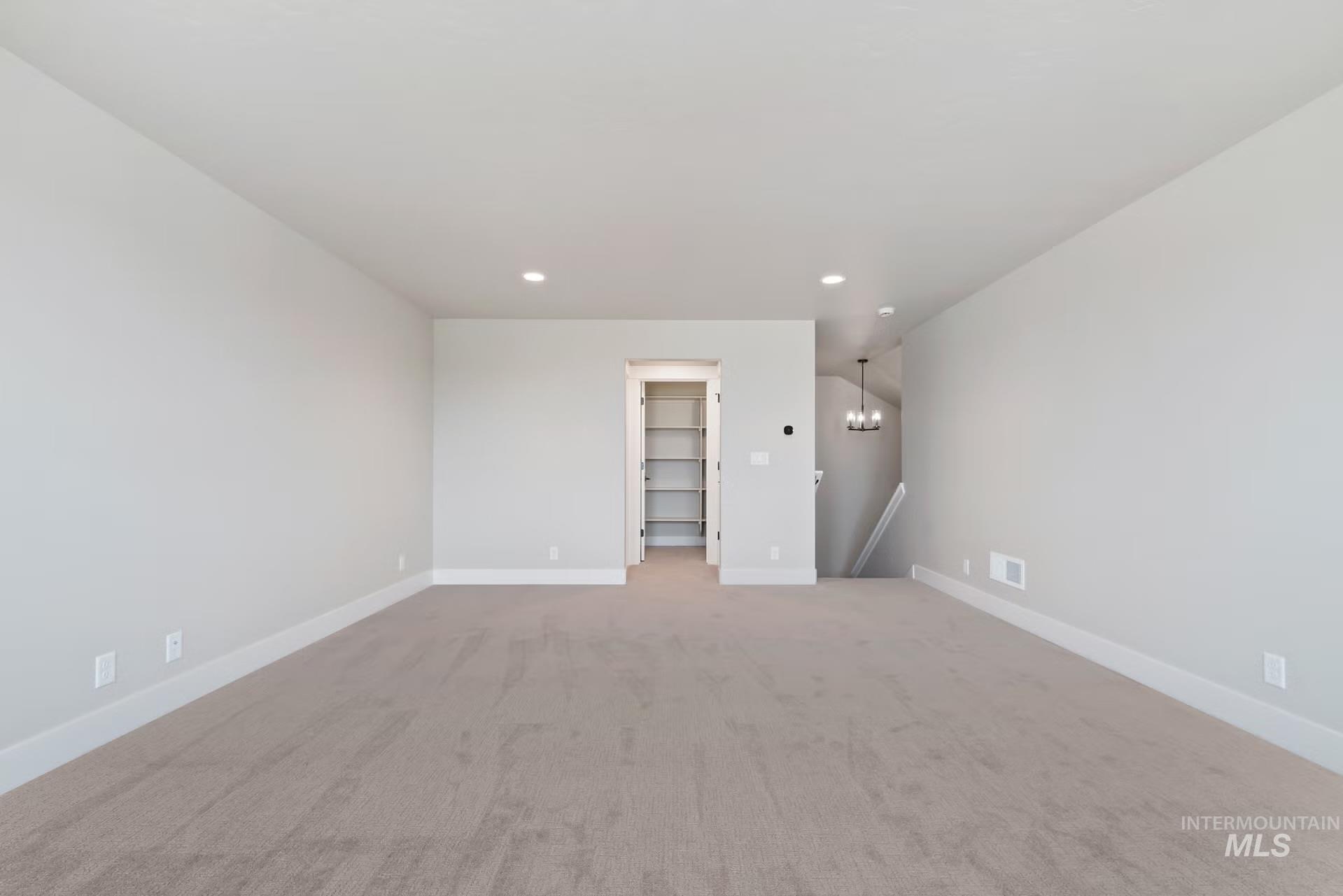 2084 N Hurtsville Ave., Kuna, Idaho 83634, 3 Bedrooms, 3 Bathrooms, Residential For Sale, Price $819,880,MLS 98961152