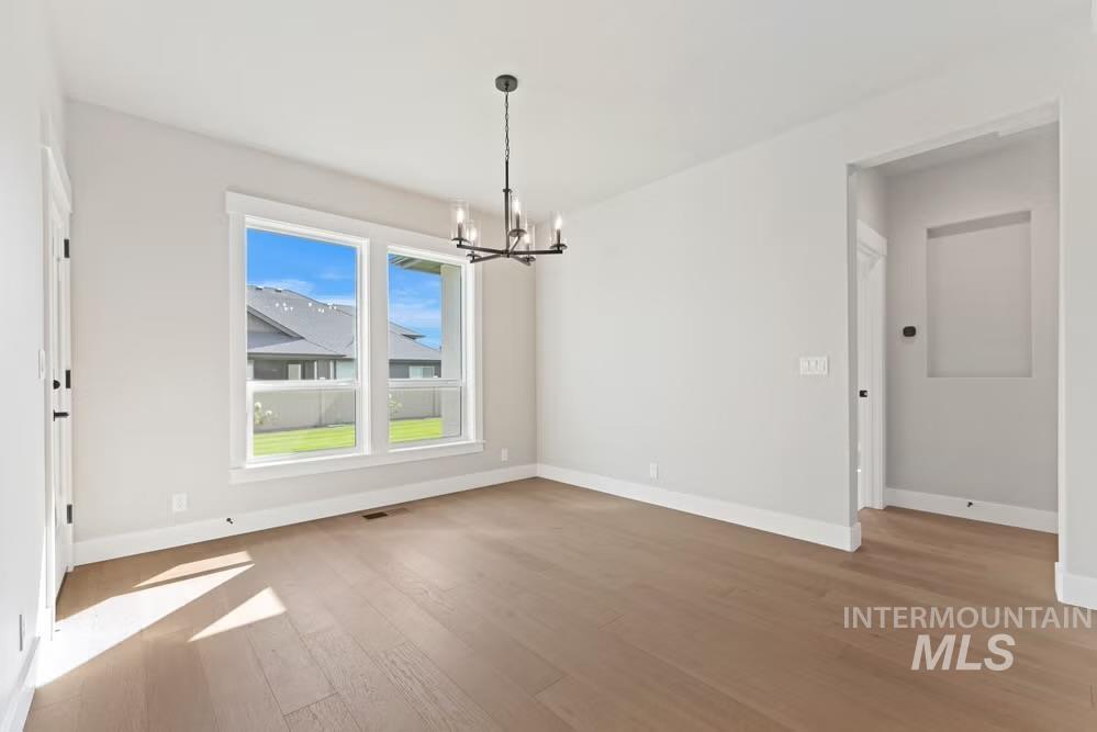 2084 N Hurtsville Ave., Kuna, Idaho 83634, 3 Bedrooms, 3 Bathrooms, Residential For Sale, Price $819,880,MLS 98961152