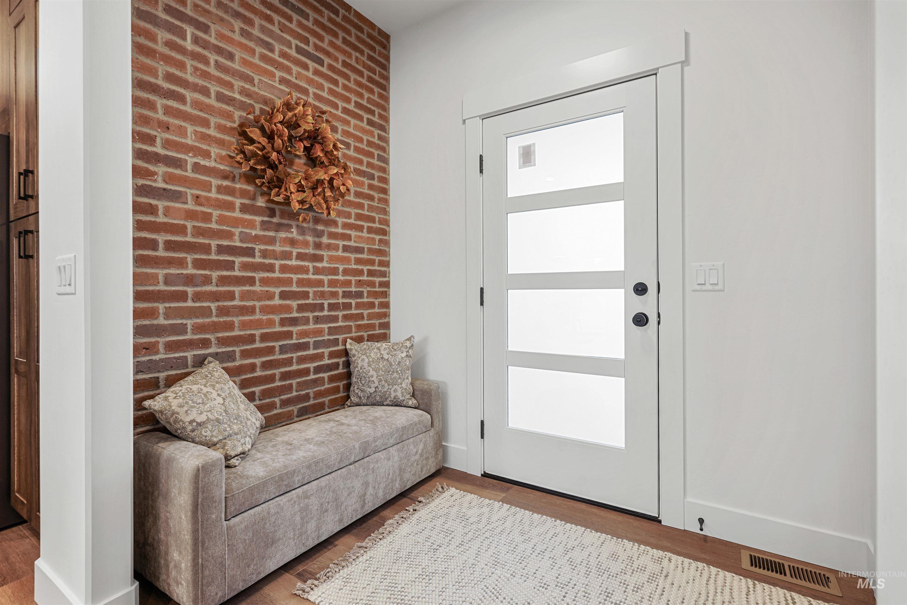 1100 Coventry Lane, Burley, Idaho 83318, 4 Bedrooms, 2 Bathrooms, Residential For Sale, Price $495,000,MLS 98961153