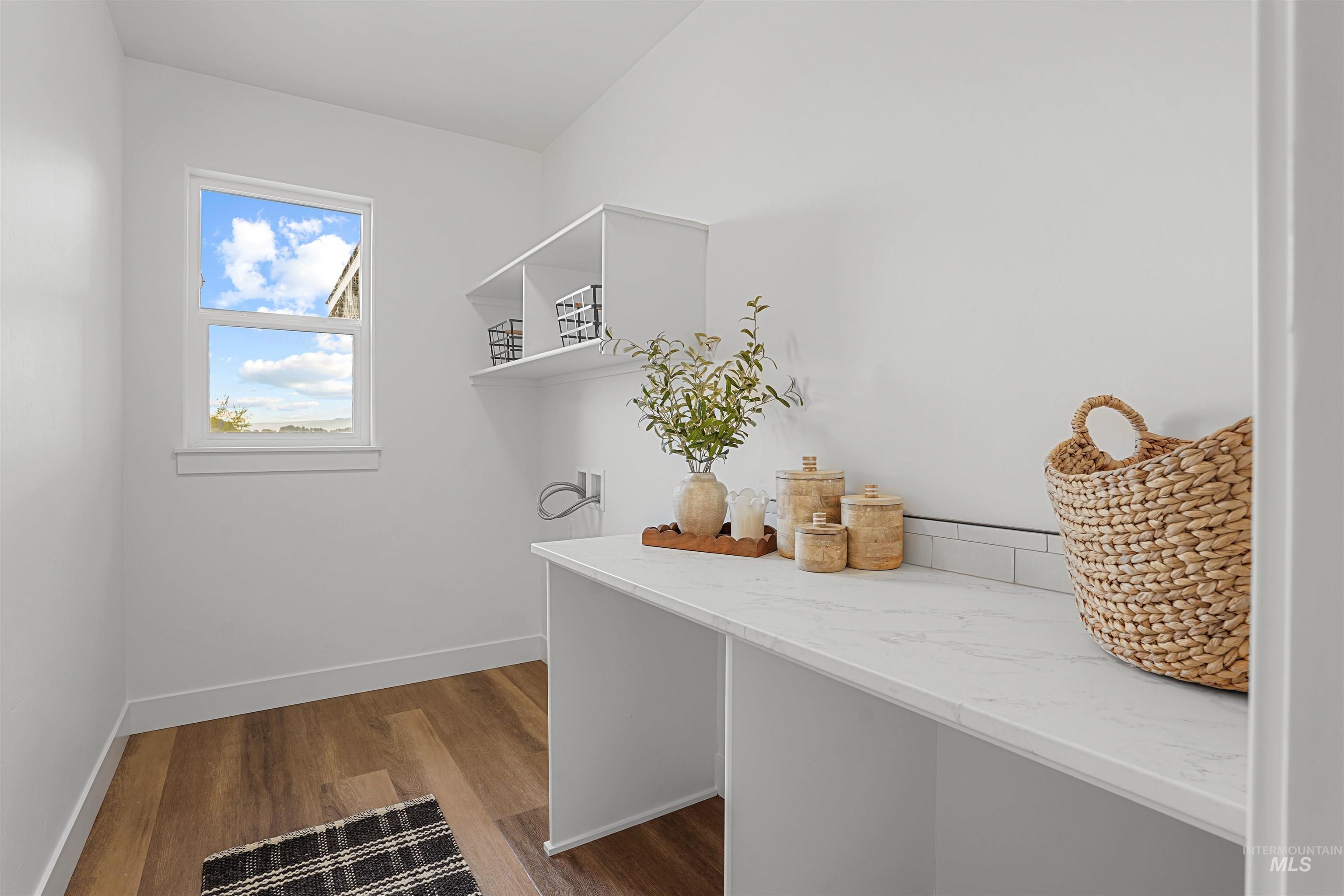 1100 Coventry Lane, Burley, Idaho 83318, 4 Bedrooms, 2 Bathrooms, Residential For Sale, Price $495,000,MLS 98961153