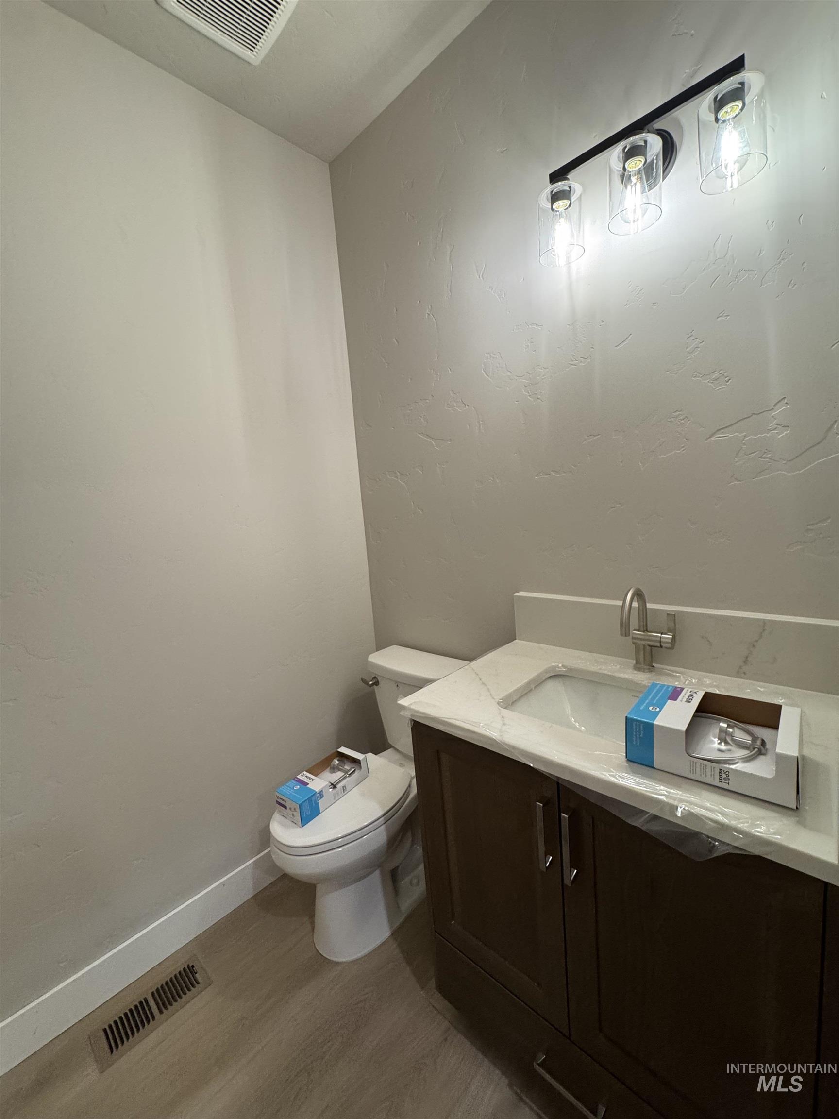 4024 Steele Ct., Nampa, Idaho 83686, 5 Bedrooms, 3.5 Bathrooms, Residential For Sale, Price $789,999,MLS 98961172