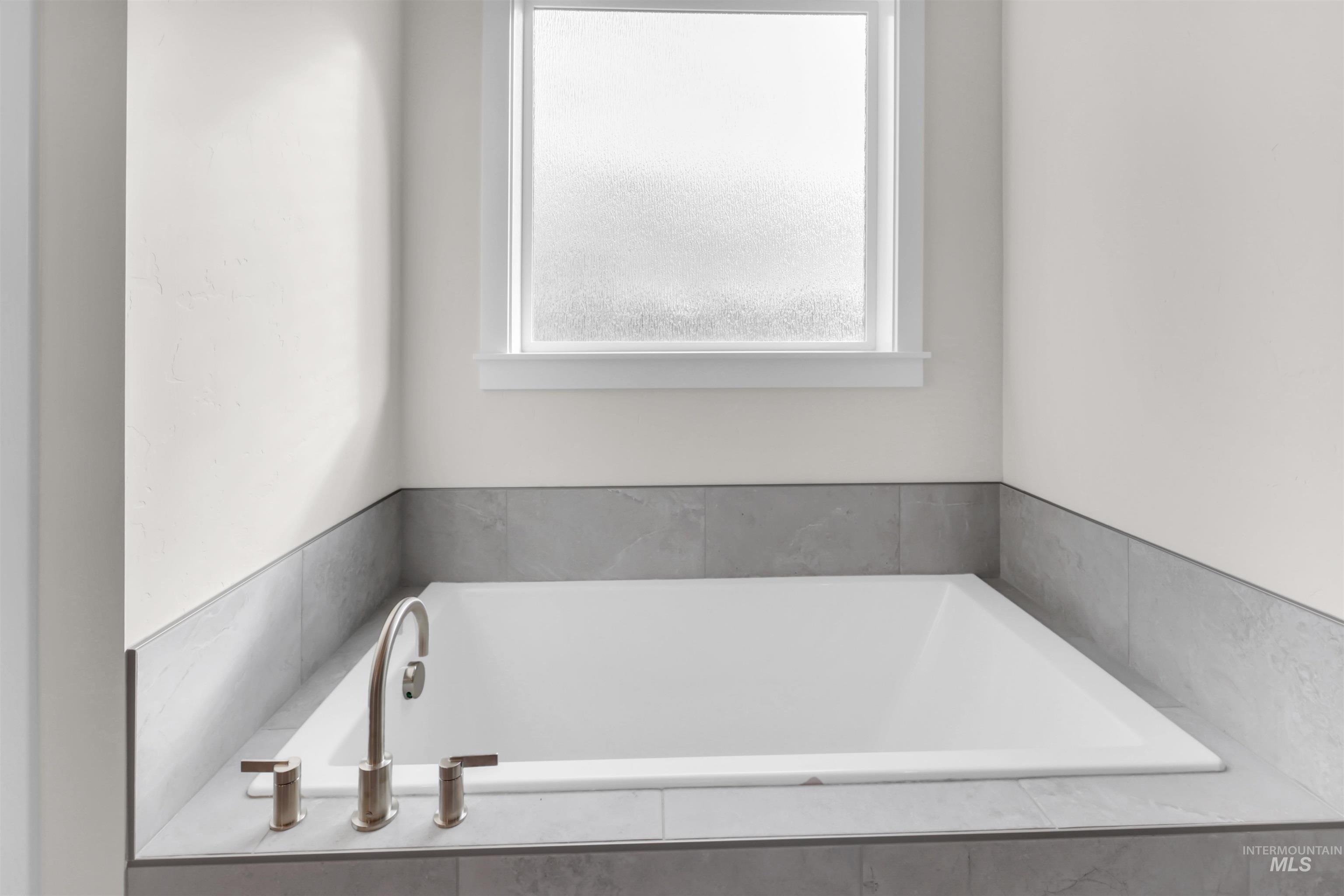 4024 Steele Ct., Nampa, Idaho 83686, 5 Bedrooms, 3.5 Bathrooms, Residential For Sale, Price $789,990, 98961172