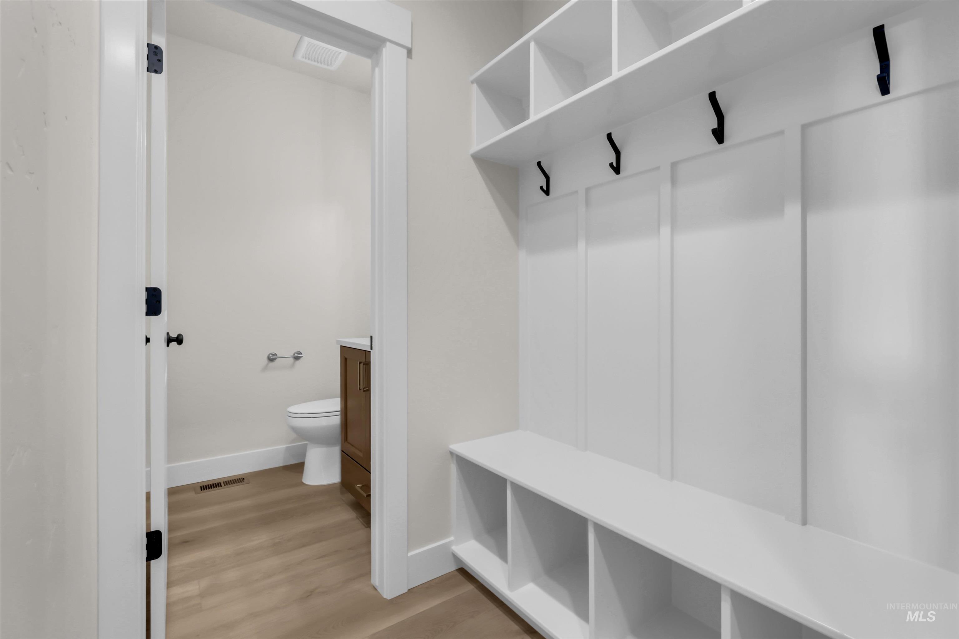 4024 Steele Ct., Nampa, Idaho 83686, 5 Bedrooms, 3.5 Bathrooms, Residential For Sale, Price $789,990, 98961172