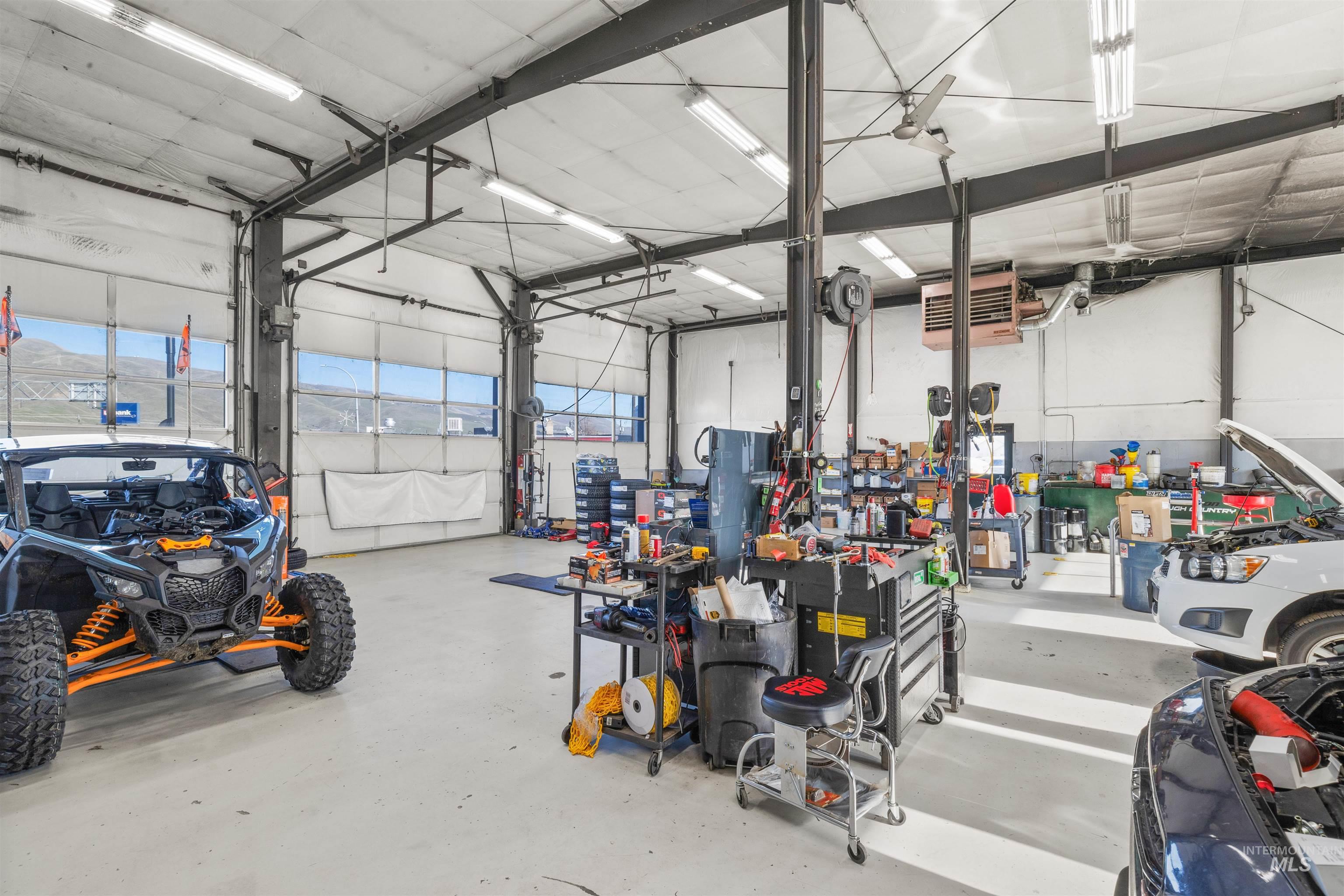 517 & 519 Diagonal Street, Clarkston, Washington 99403, Business/Commercial For Sale, Price $1,150,000,MLS 98961180