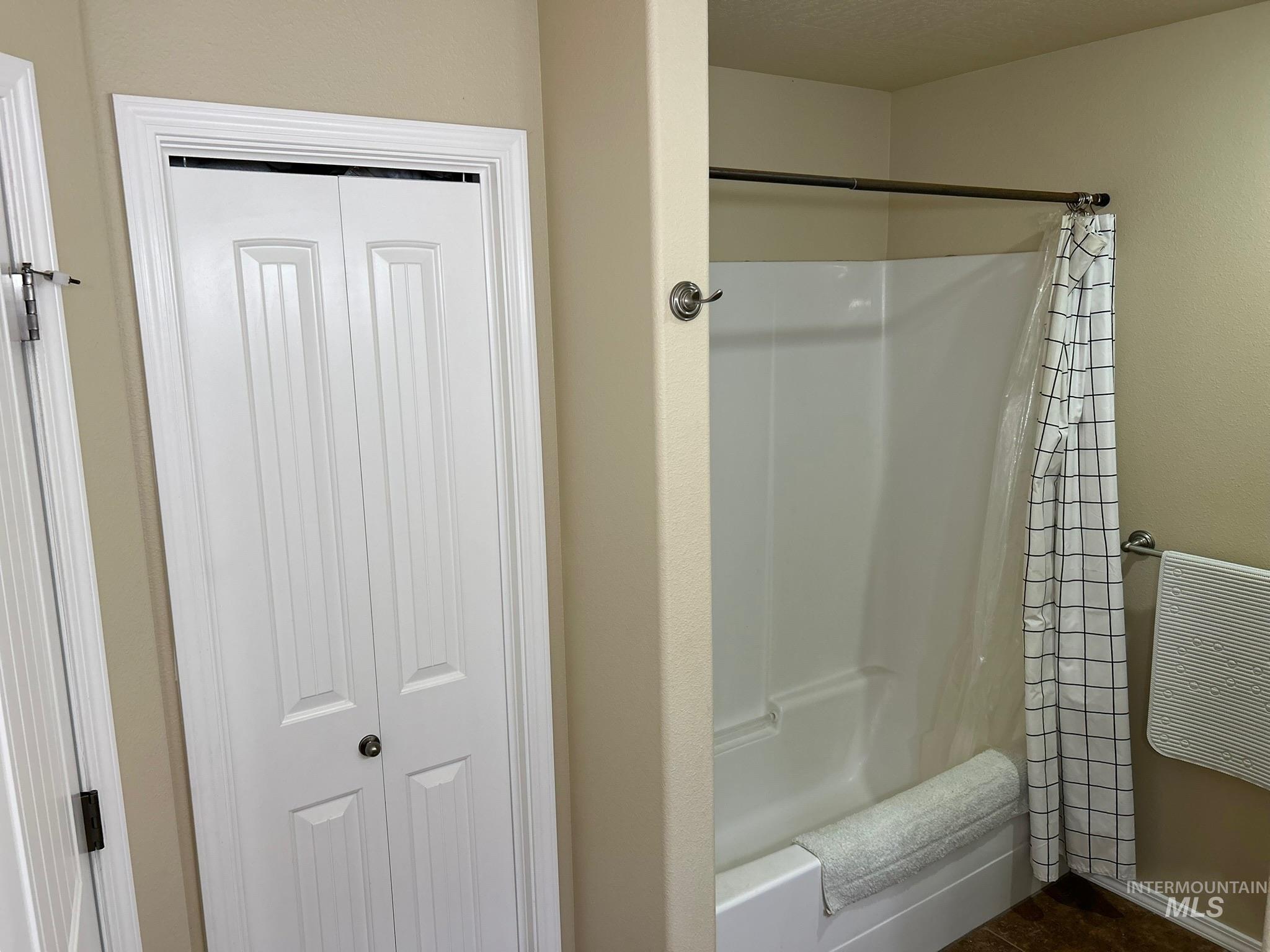 3091 Echo Rd, Nyssa, Oregon 97913, 3 Bedrooms, 2.5 Bathrooms, Residential For Sale, Price $719,000,MLS 98961194