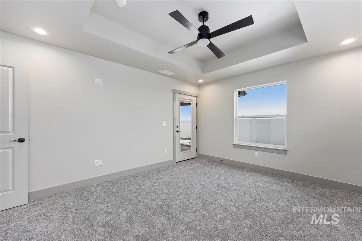 1304 20th Ave E, Jerome, Idaho 83338, 4 Bedrooms, 2.5 Bathrooms, Residential For Sale, Price $430,000,MLS 98961198