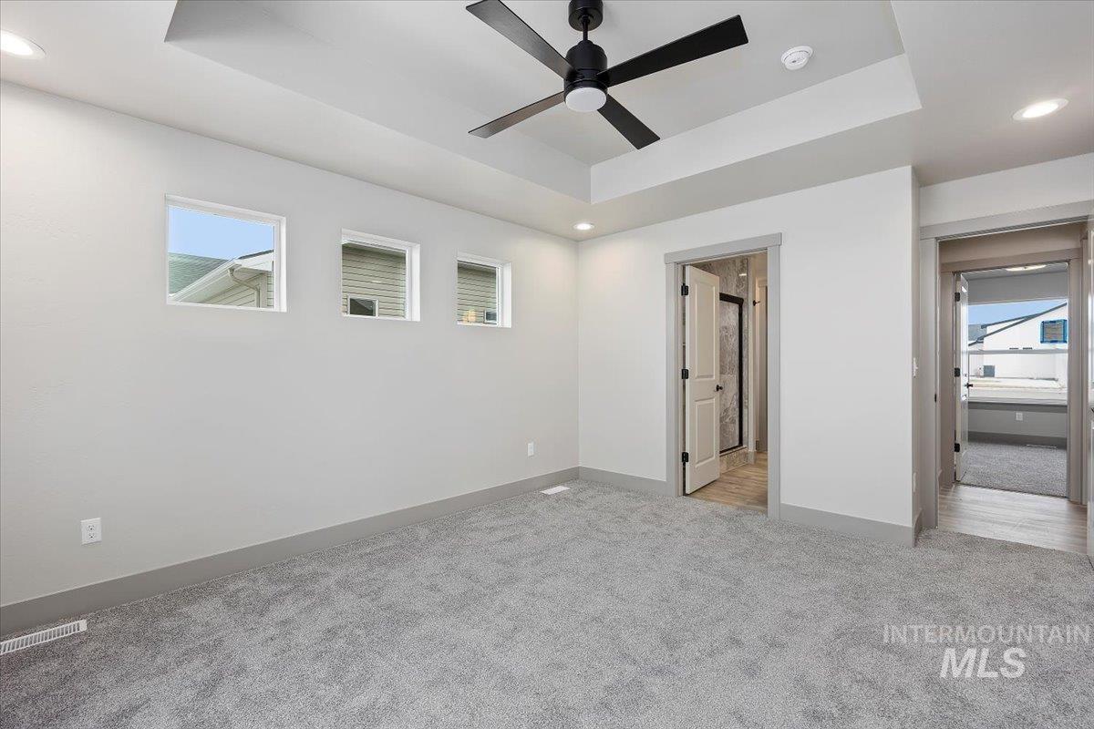 1304 20th Ave E, Jerome, Idaho 83338, 4 Bedrooms, 2.5 Bathrooms, Residential For Sale, Price $430,000,MLS 98961198