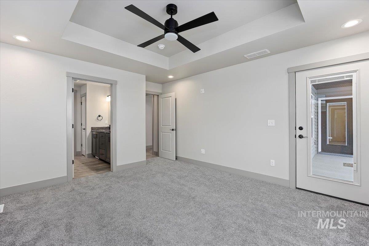 1304 20th Ave E, Jerome, Idaho 83338, 4 Bedrooms, 2.5 Bathrooms, Residential For Sale, Price $430,000,MLS 98961198