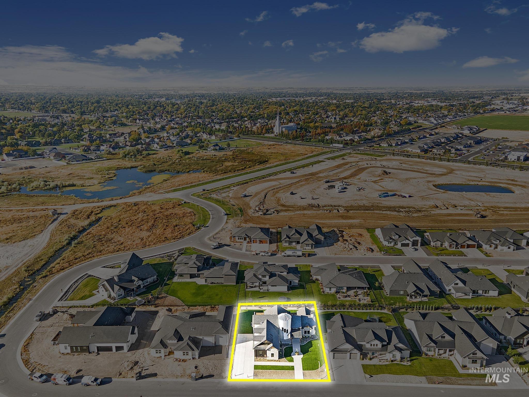 1580 Clear Creek Loop, Twin Falls, Idaho 83301, 3 Bedrooms, 2.5 Bathrooms, Residential For Sale, Price $938,000,MLS 98961202