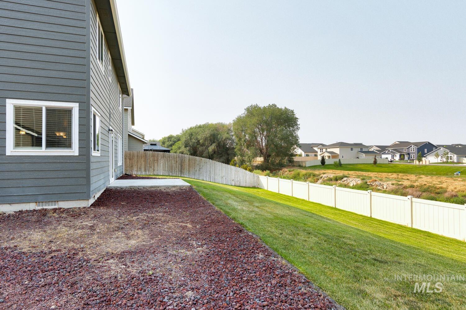 3545 S. Fork Ave., Nampa, Idaho 83686, 4 Bedrooms, 2.5 Bathrooms, Residential For Sale, Price $434,990,MLS 98961219