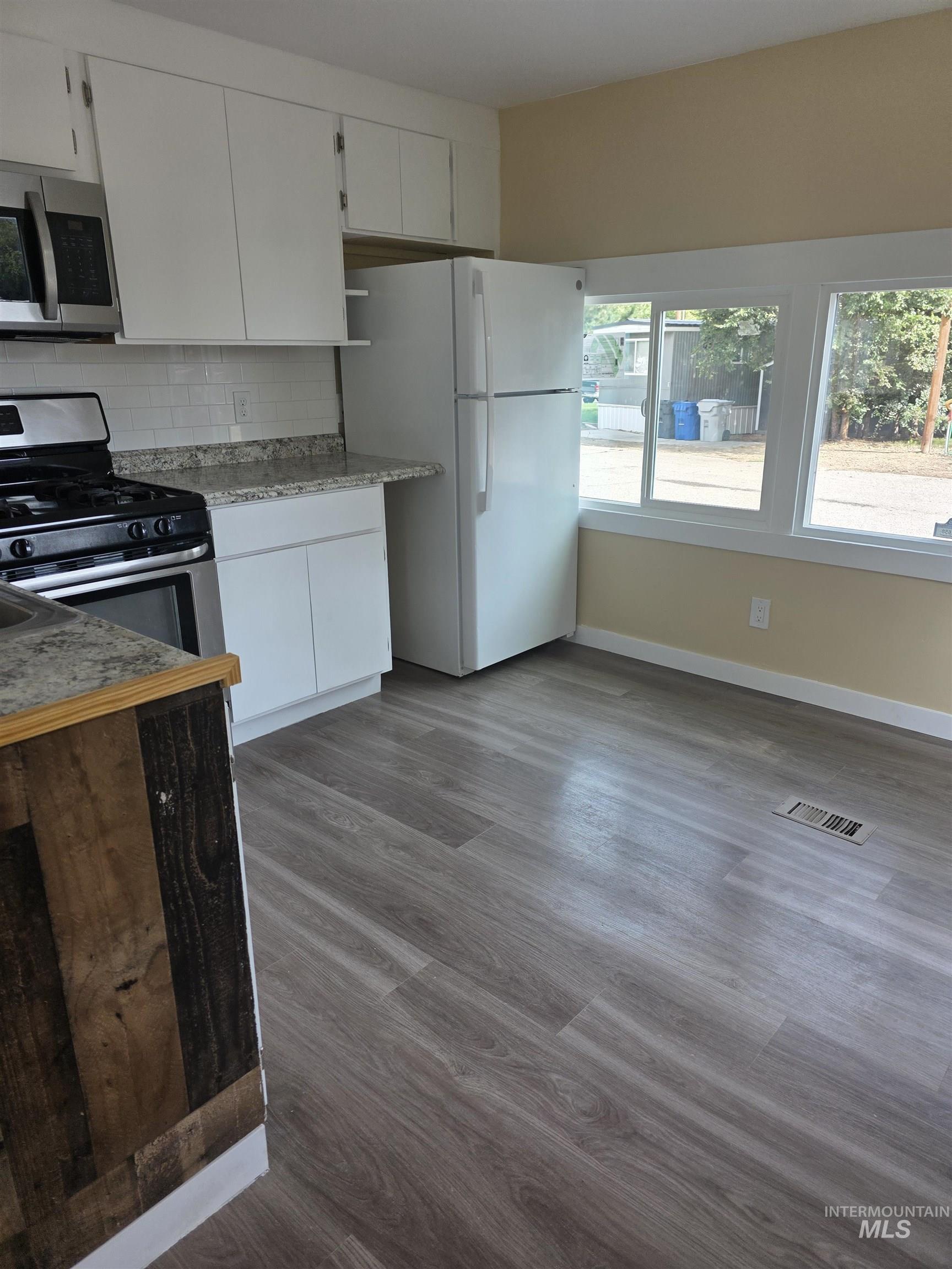 415 E 44th St, Garden City, Idaho 83714, 3 Bedrooms, 1 Bathroom, Residential For Sale, Price $55,000,MLS 98961233