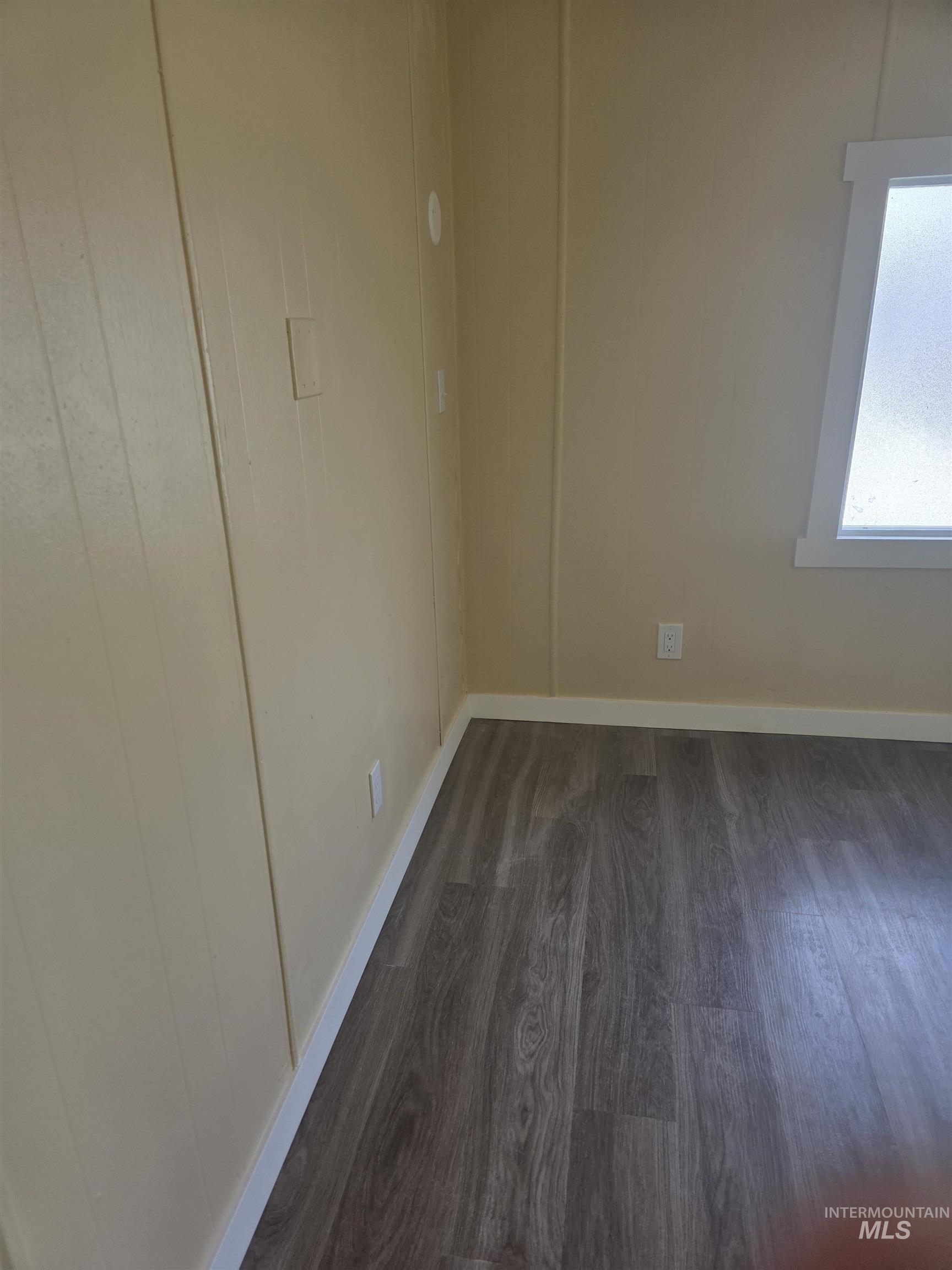 415 E 44th St, Garden City, Idaho 83714, 3 Bedrooms, 1 Bathroom, Residential For Sale, Price $55,000,MLS 98961233