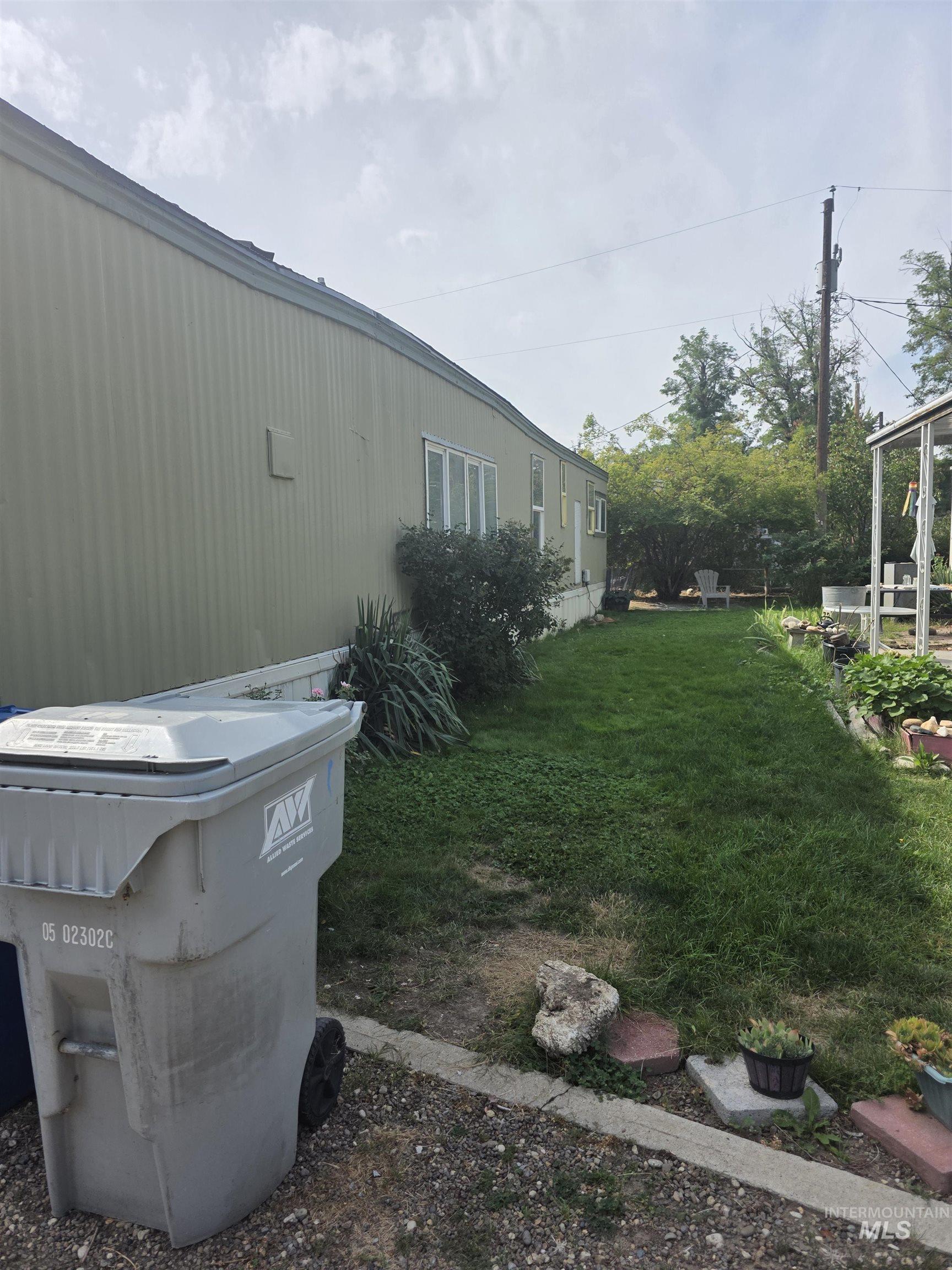 415 E 44th St, Garden City, Idaho 83714, 3 Bedrooms, 1 Bathroom, Residential For Sale, Price $55,000,MLS 98961233