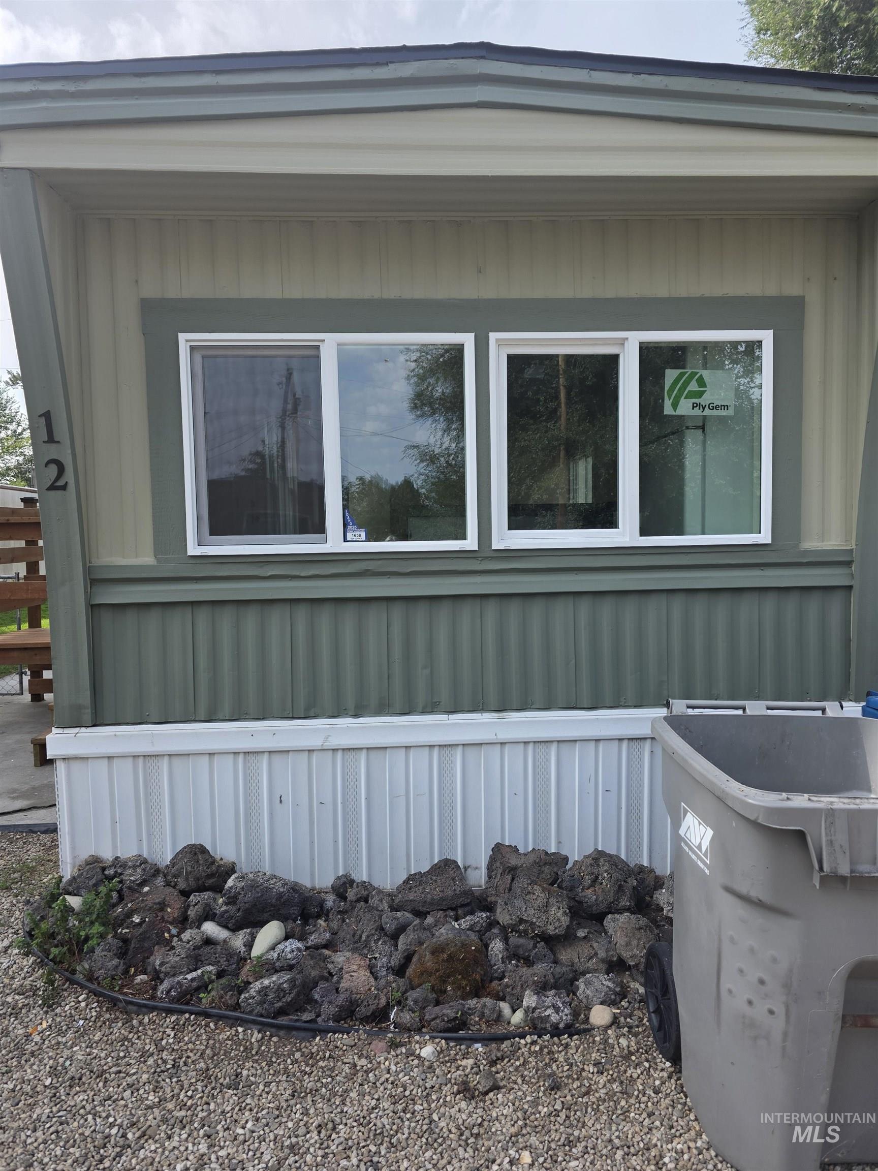 415 E 44th St, Garden City, Idaho 83714, 3 Bedrooms, 1 Bathroom, Residential For Sale, Price $55,000,MLS 98961233