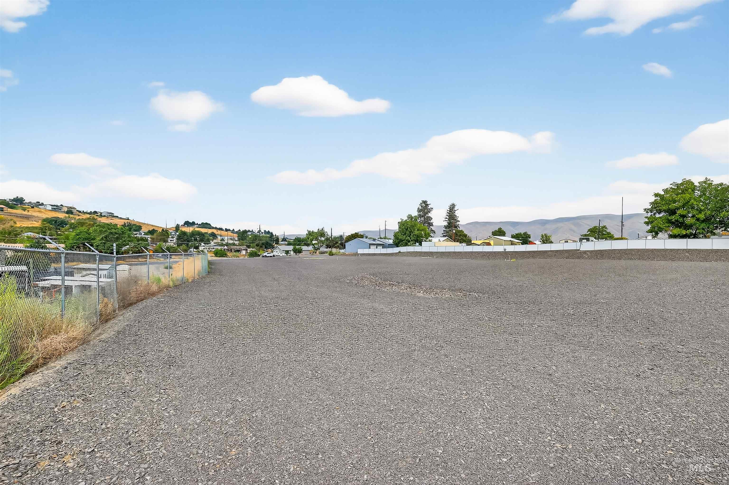 NNA 13th Street, Clarkston, Washington 99403, Land For Sale, Price $1,200,000, 98961241