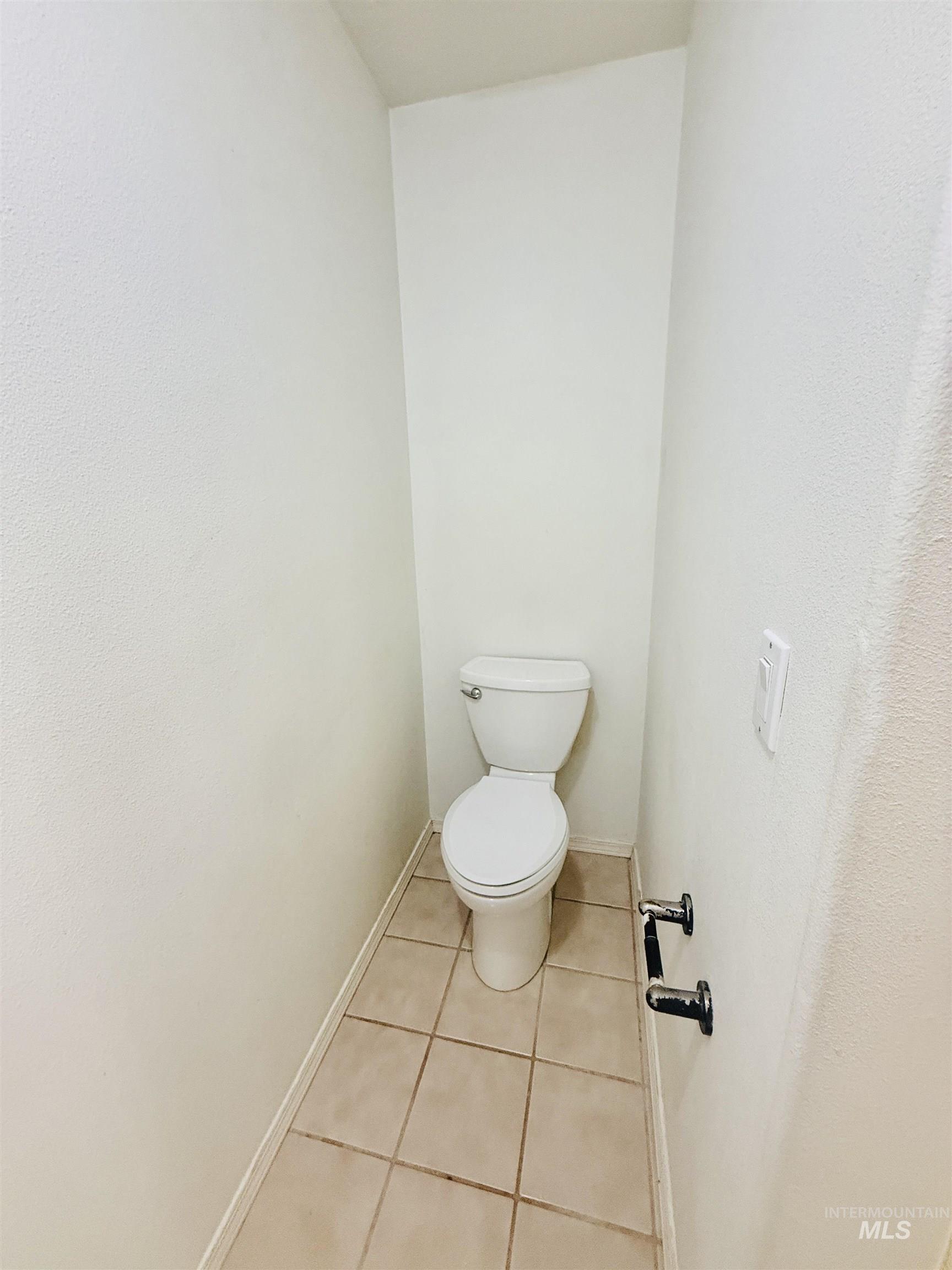 1730 Castle Way, Mountain Home, Idaho 83647, 3 Bedrooms, 2.5 Bathrooms, Residential For Sale, Price $389,900, 98961272