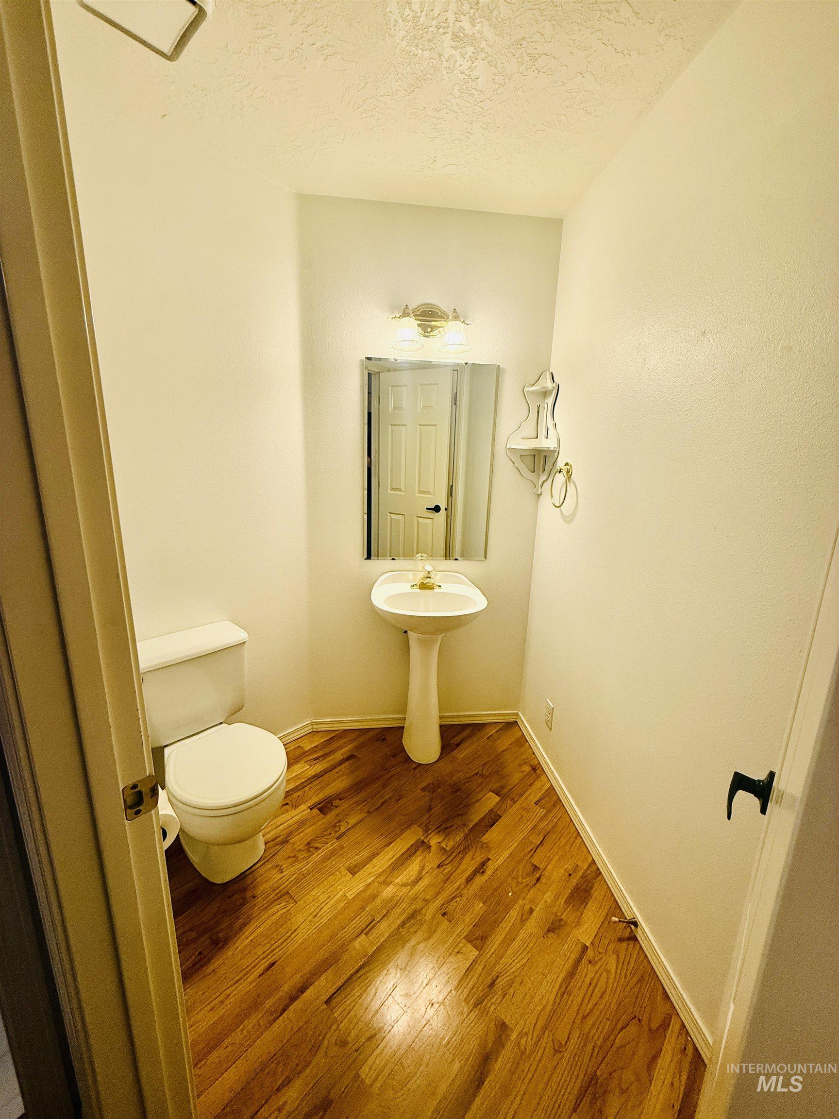 1730 Castle Way, Mountain Home, Idaho 83647, 3 Bedrooms, 2.5 Bathrooms, Residential For Sale, Price $389,900, 98961272