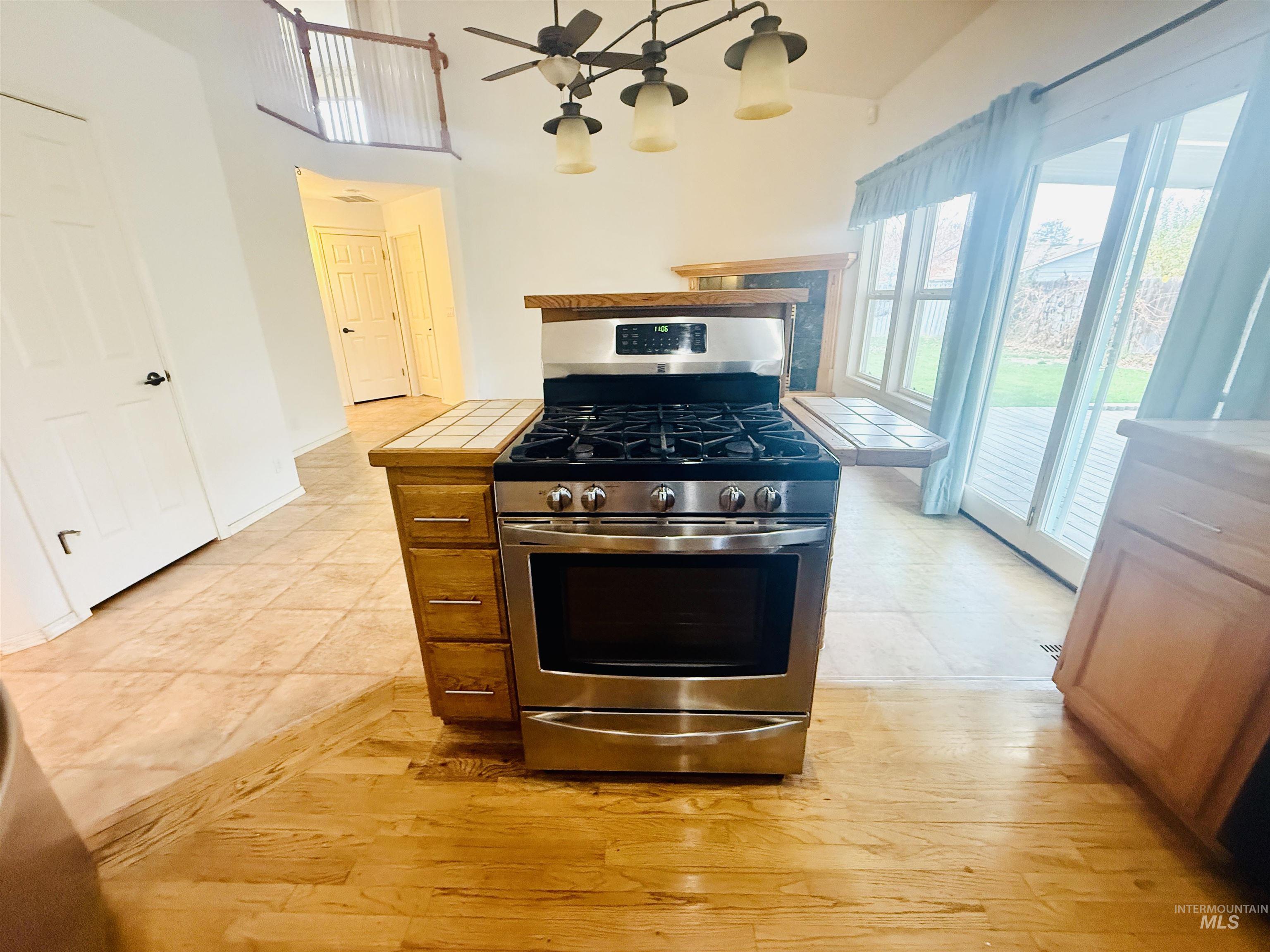 1730 Castle Way, Mountain Home, Idaho 83647, 3 Bedrooms, 2.5 Bathrooms, Residential For Sale, Price $389,900, 98961272