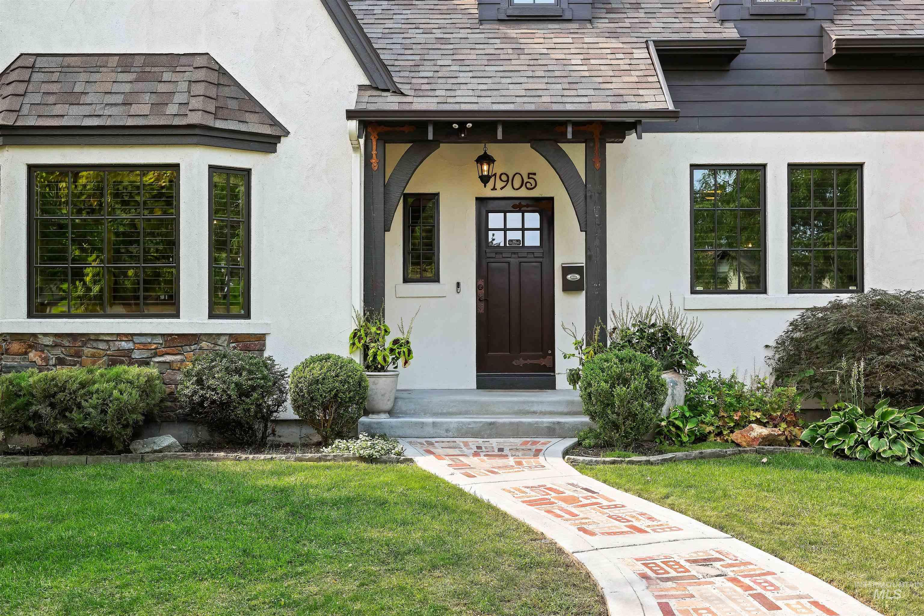 1905 W Washington Street, Boise, Idaho 83702, 5 Bedrooms, 3.5 Bathrooms, Residential For Sale, Price $1,789,900, 98961294