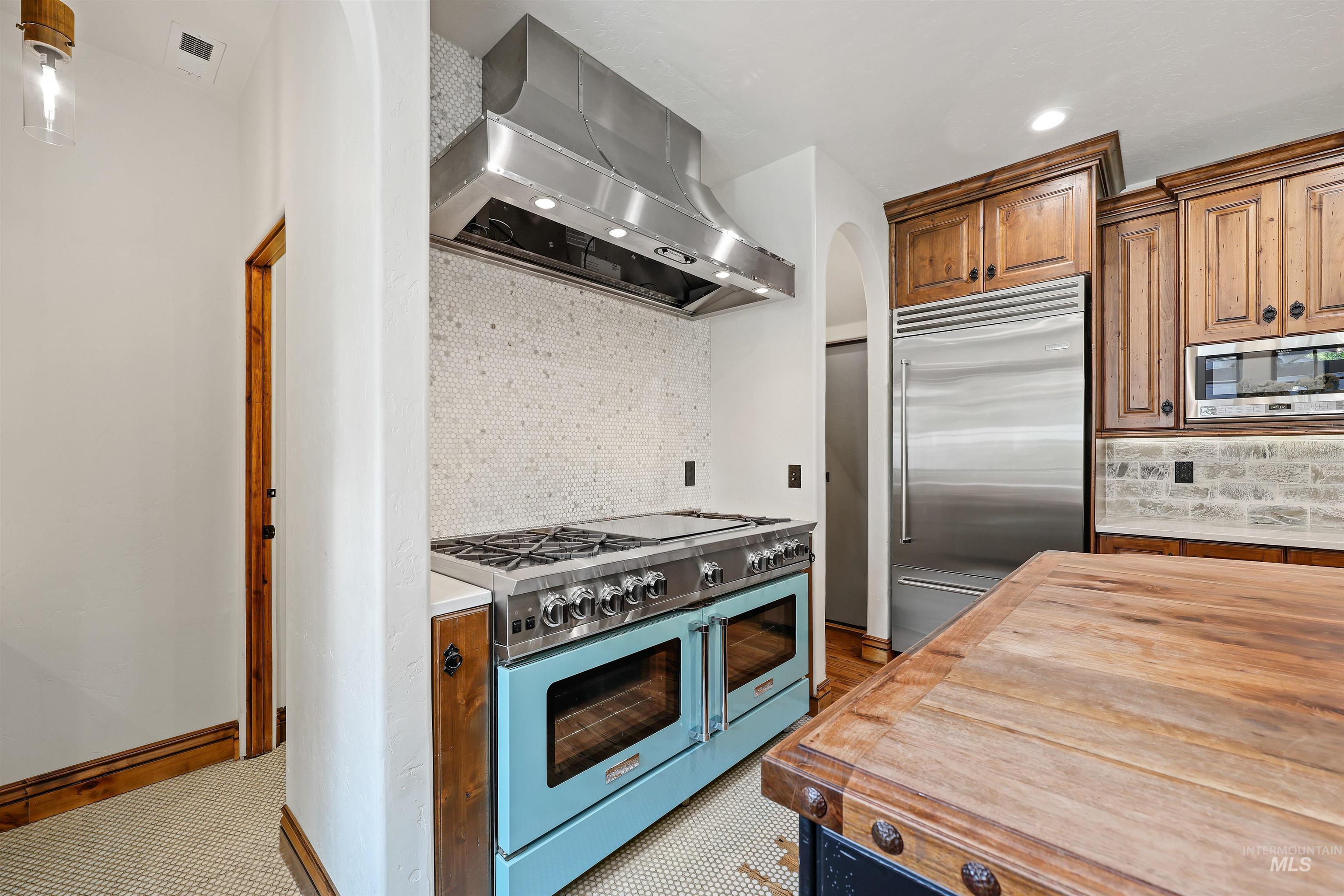 1905 W Washington Street, Boise, Idaho 83702, 5 Bedrooms, 3.5 Bathrooms, Residential For Sale, Price $1,789,900, 98961294