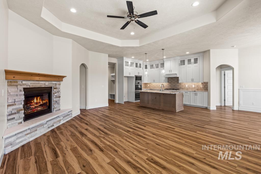 1967 N Ayrshire Ave, Middleton, Idaho 83644, 4 Bedrooms, 2.5 Bathrooms, Residential For Sale, Price $696,900,MLS 98961317