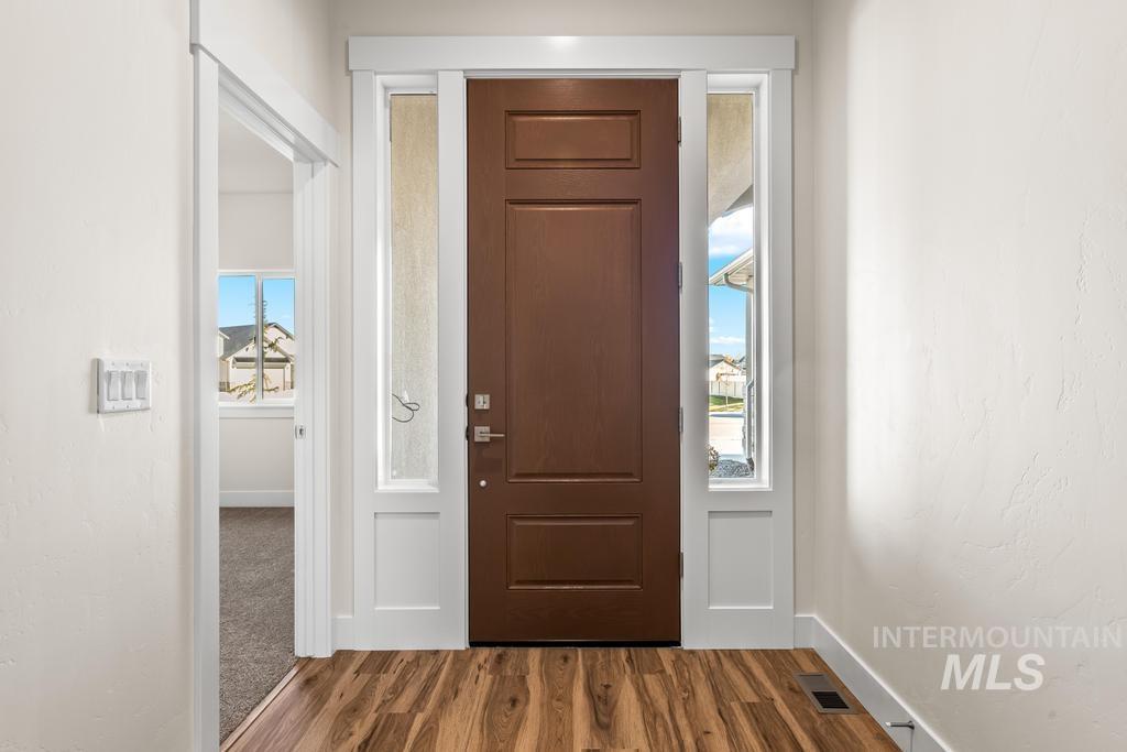 1967 N Ayrshire Ave, Middleton, Idaho 83644, 4 Bedrooms, 2.5 Bathrooms, Residential For Sale, Price $696,900,MLS 98961317