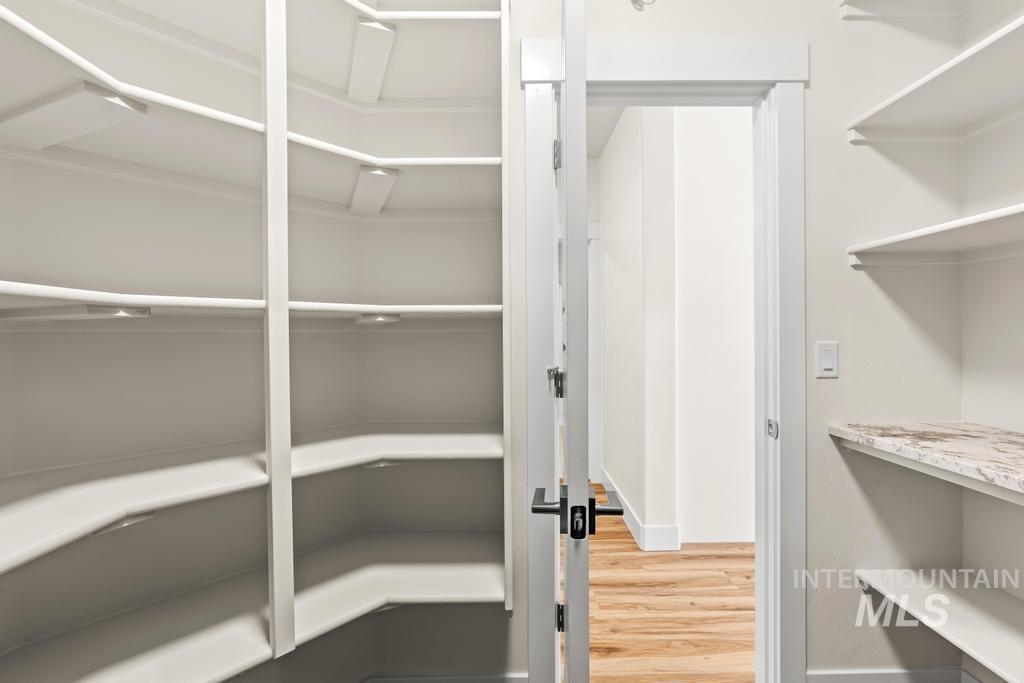 1967 N Ayrshire Ave, Middleton, Idaho 83644, 4 Bedrooms, 2.5 Bathrooms, Residential For Sale, Price $696,900,MLS 98961317