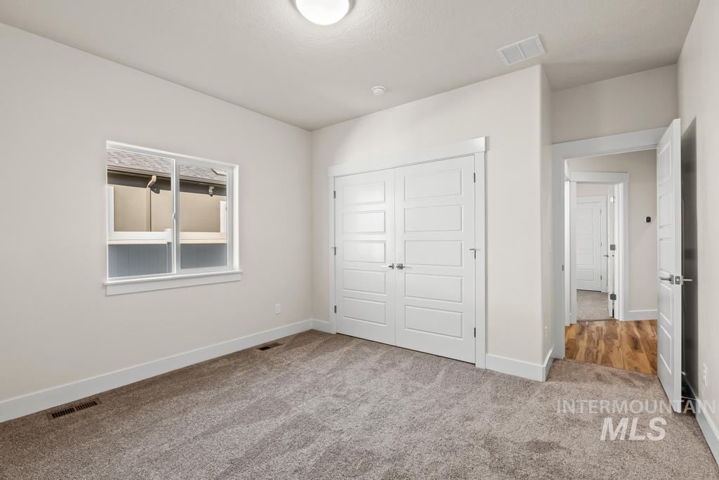 1967 N Ayrshire Ave, Middleton, Idaho 83644, 4 Bedrooms, 2.5 Bathrooms, Residential For Sale, Price $696,900,MLS 98961317