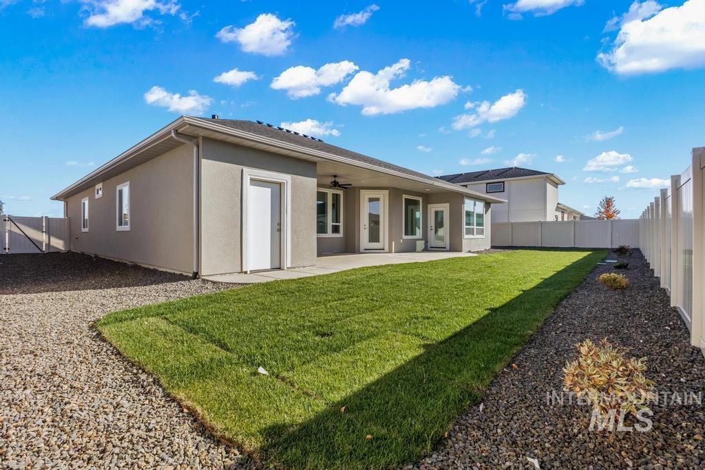 1967 N Ayrshire Ave, Middleton, Idaho 83644, 4 Bedrooms, 2.5 Bathrooms, Residential For Sale, Price $696,900,MLS 98961317