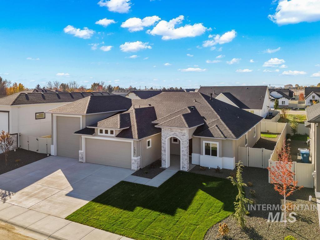 1967 N Ayrshire Ave, Middleton, Idaho 83644, 4 Bedrooms, 2.5 Bathrooms, Residential For Sale, Price $696,900,MLS 98961317