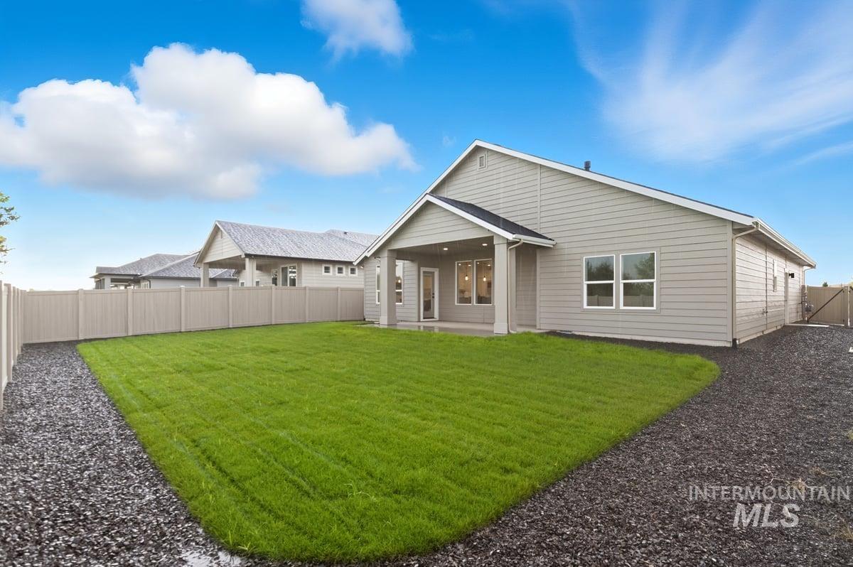 1986 W Ibis Dr., Nampa, Idaho 83686, 3 Bedrooms, 2 Bathrooms, Residential For Sale, Price $525,900,MLS 98961334