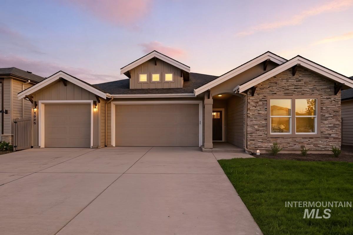 1986 W Ibis Dr., Nampa, Idaho 83686, 3 Bedrooms, 2 Bathrooms, Residential For Sale, Price $525,900,MLS 98961334