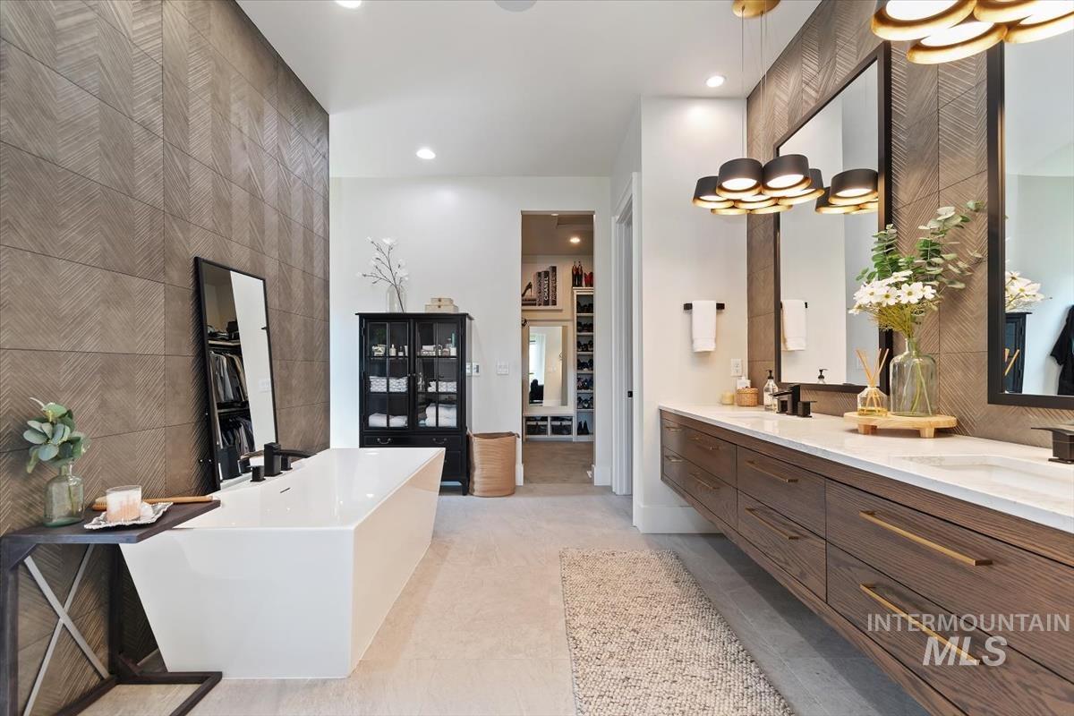 11500 N 17th Way, Boise, Idaho 83714, 3 Bedrooms, 2.5 Bathrooms, Residential For Sale, Price $1,699,900, 98961388