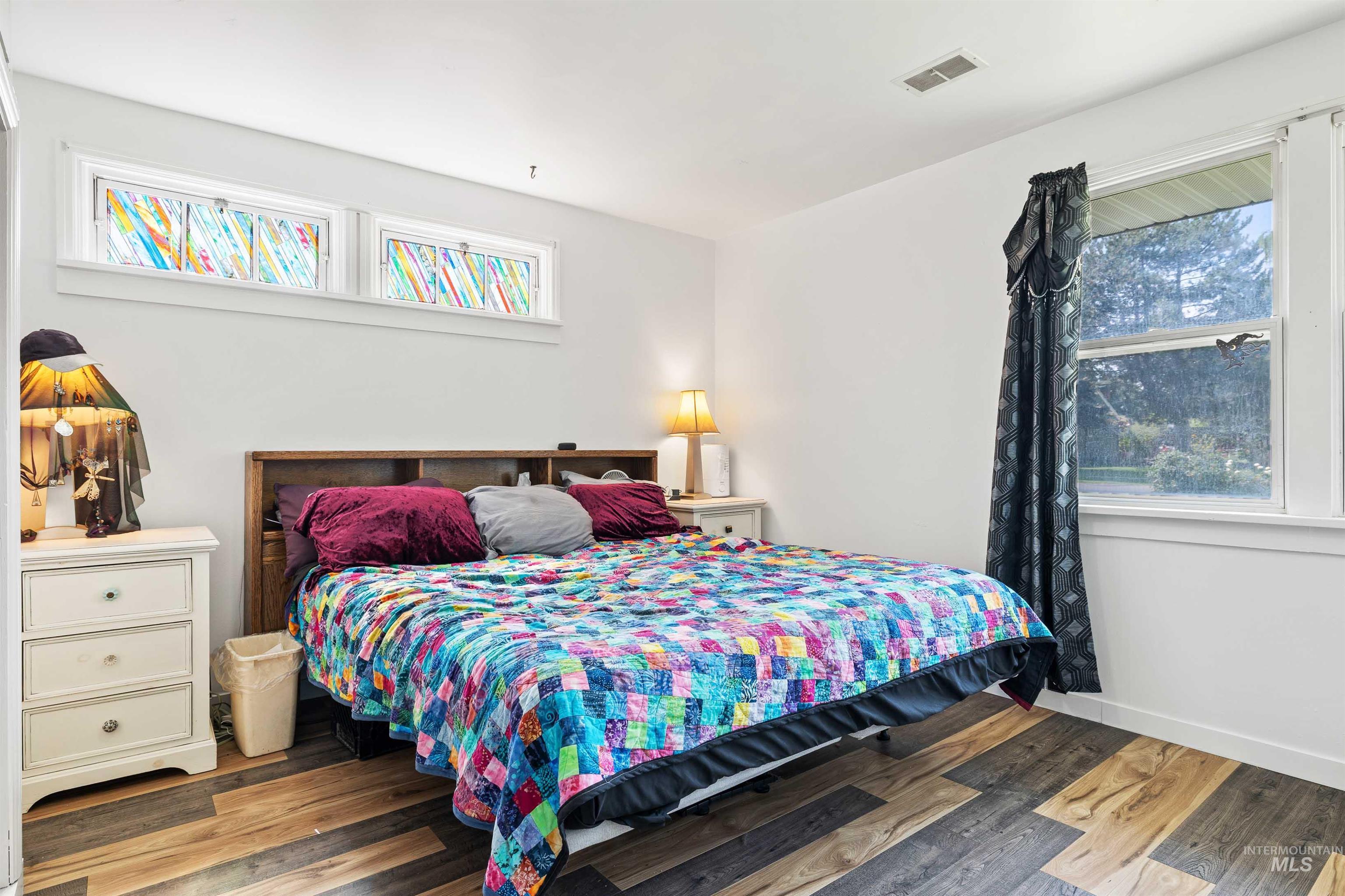 817 Union Avenue, Filer, Idaho 83301, 3 Bedrooms, 1 Bathroom, Residential For Sale, Price $310,000,MLS 98961391