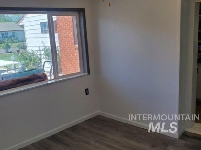 817 Union Avenue, Filer, Idaho 83301, 3 Bedrooms, 1 Bathroom, Residential For Sale, Price $310,000,MLS 98961391