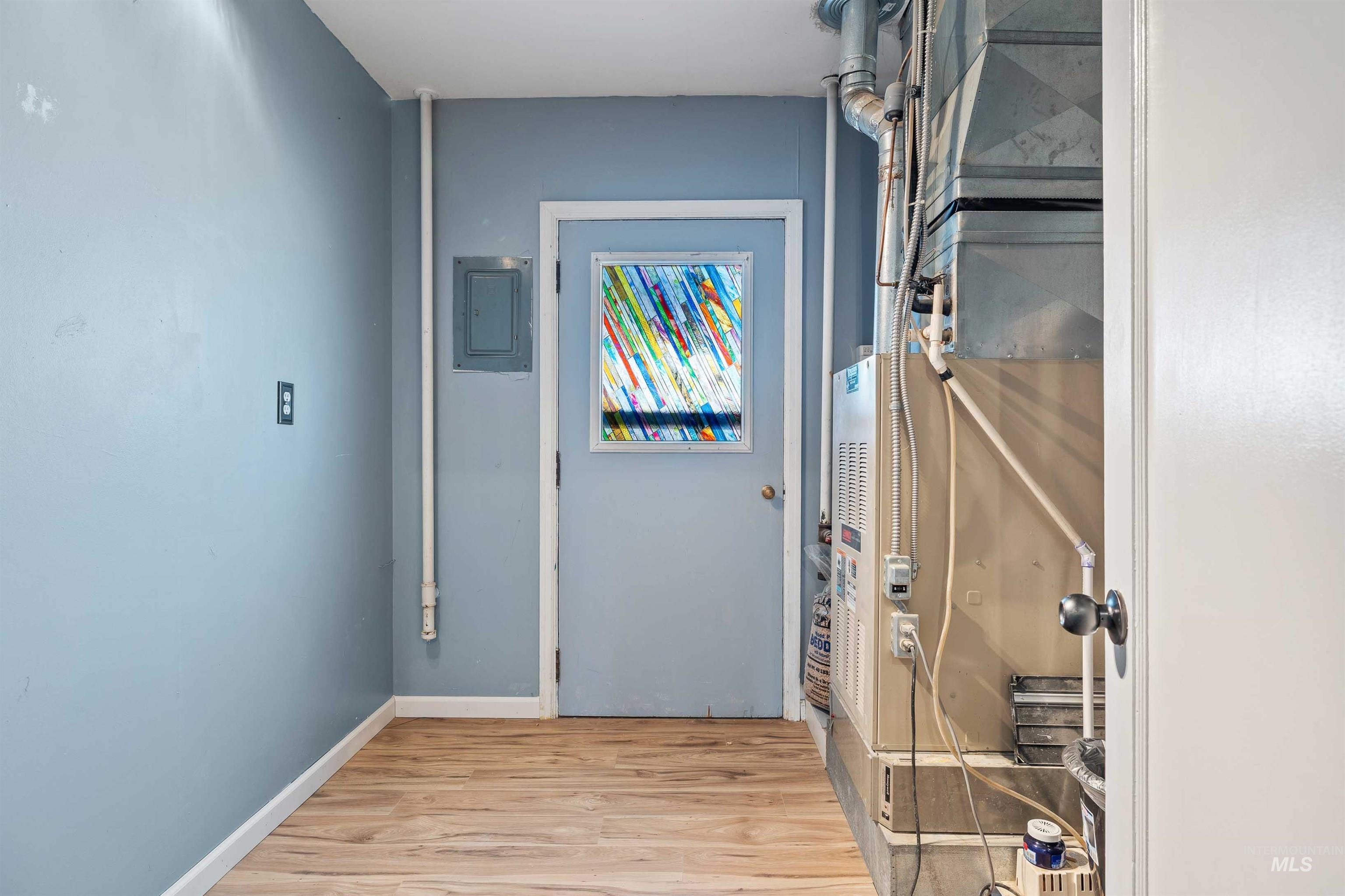 817 Union Avenue, Filer, Idaho 83301, 3 Bedrooms, 1 Bathroom, Residential For Sale, Price $310,000,MLS 98961391