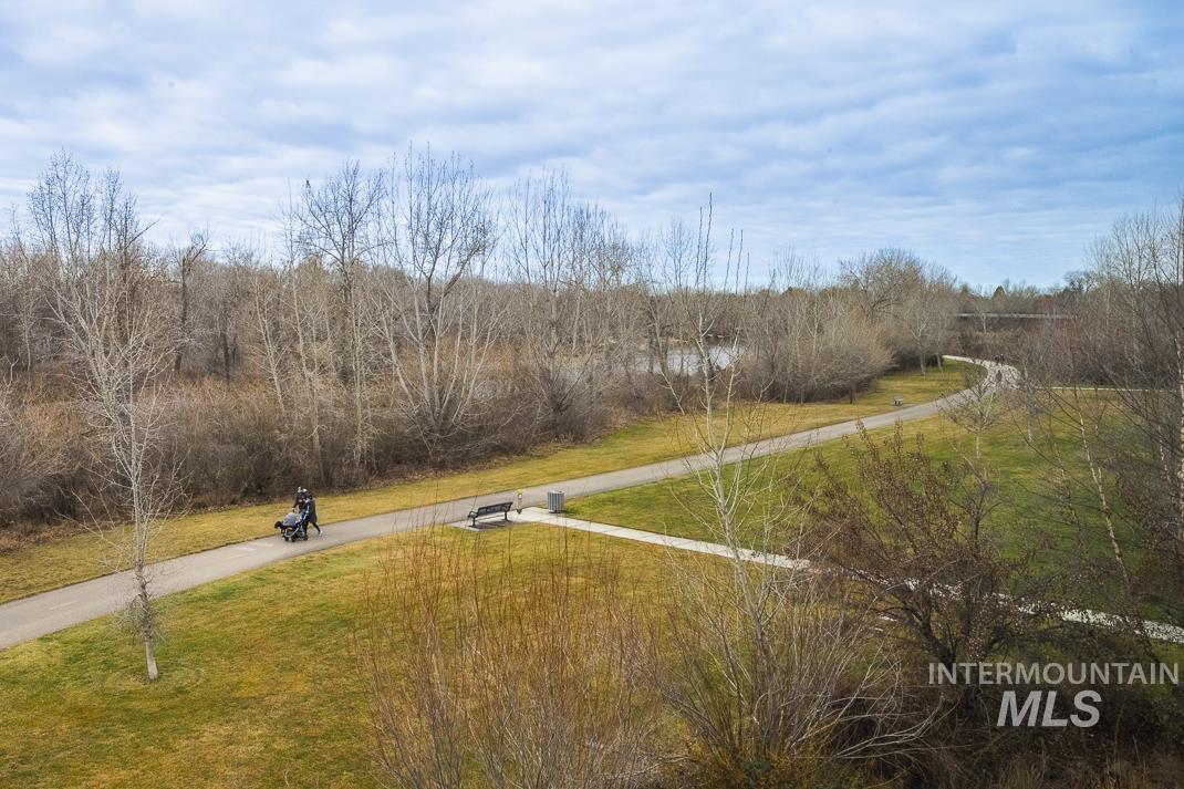 3235 E. Front Runner Lane, Boise, Idaho 83716, 3 Bedrooms, 2.5 Bathrooms, Residential For Sale, Price $773,000,MLS 98961392