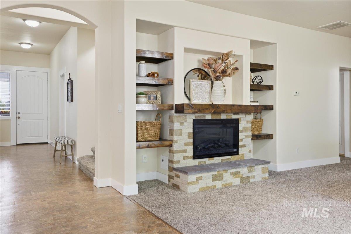 1254 La Reata Way, Middleton, Idaho 83644, 4 Bedrooms, 3.5 Bathrooms, Residential For Sale, Price $550,000,MLS 98961405