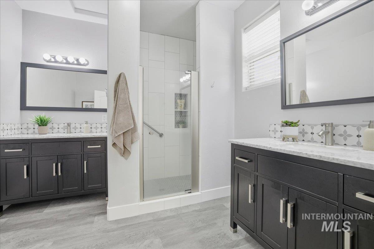 1254 La Reata Way, Middleton, Idaho 83644, 4 Bedrooms, 3.5 Bathrooms, Residential For Sale, Price $550,000,MLS 98961405